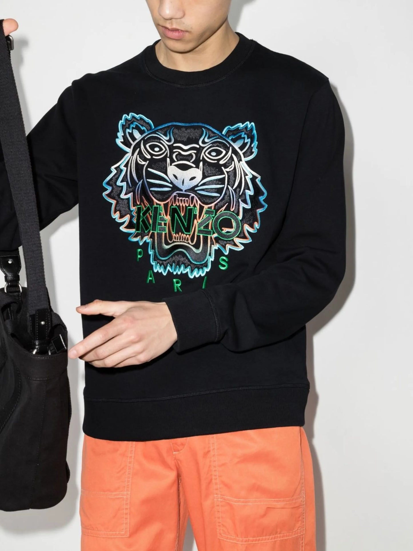 Tiger embroidered crew neck sweatshirt