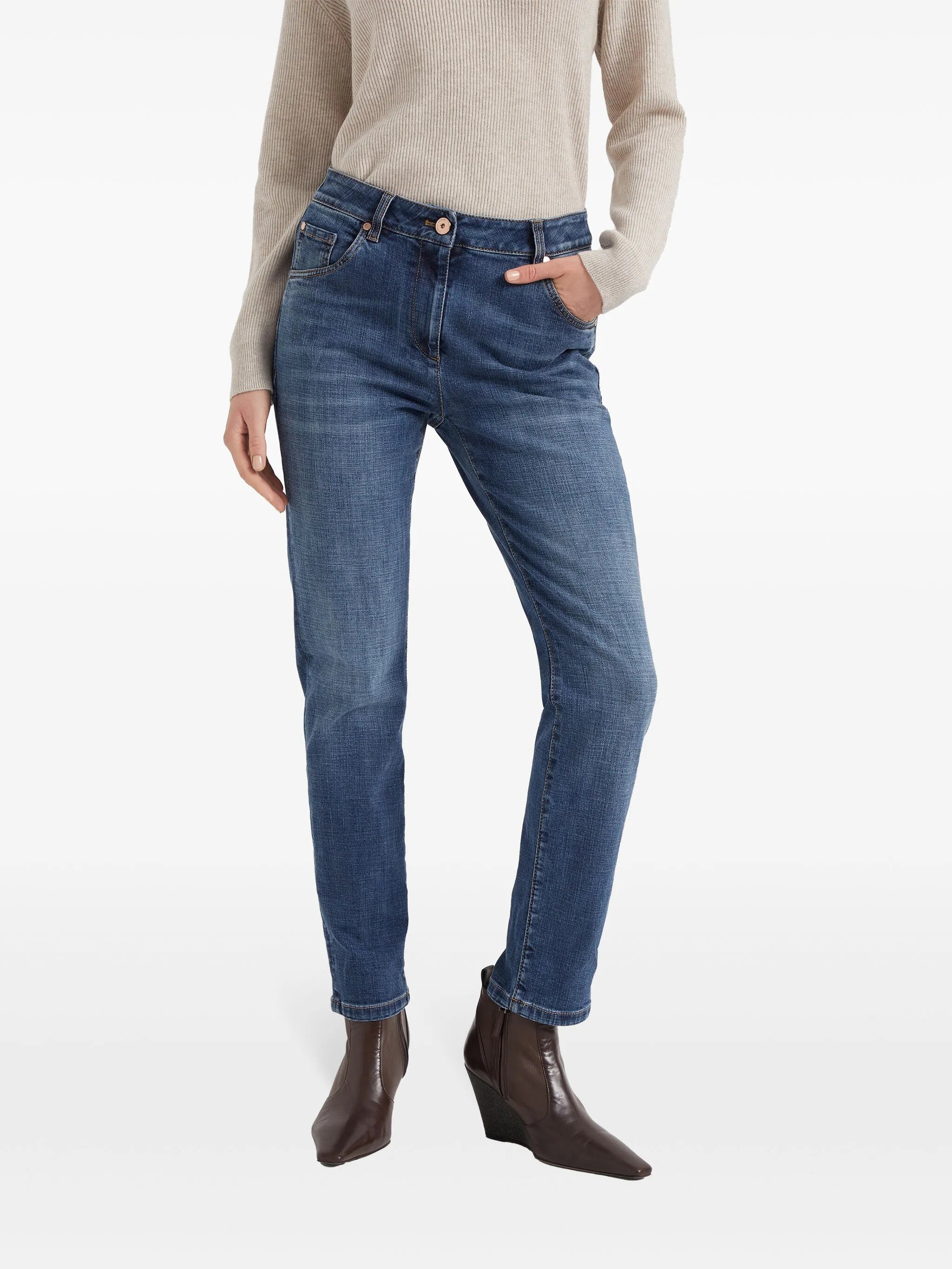 five-pocket jeans