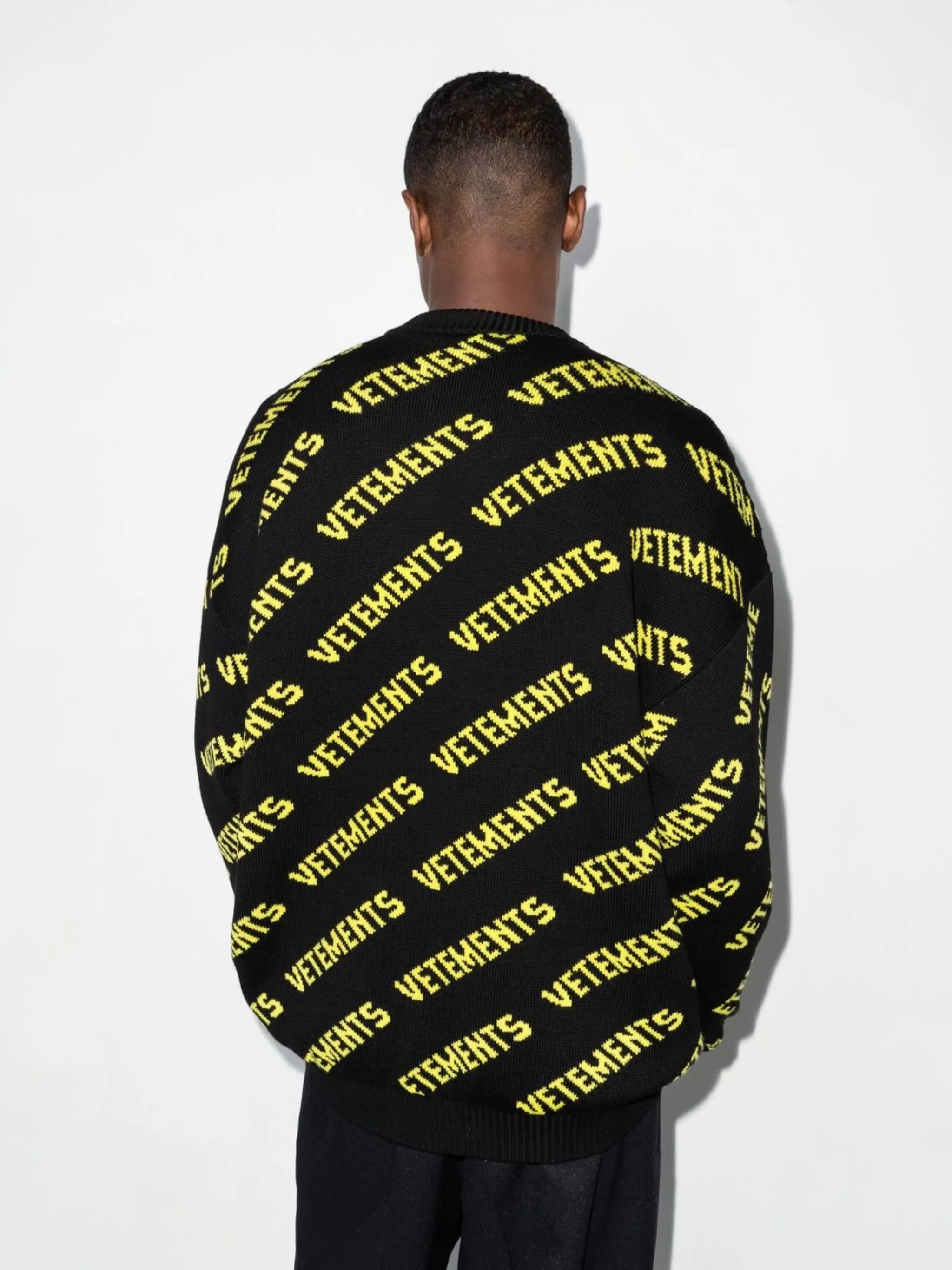 logo intarsia crew neck jumper