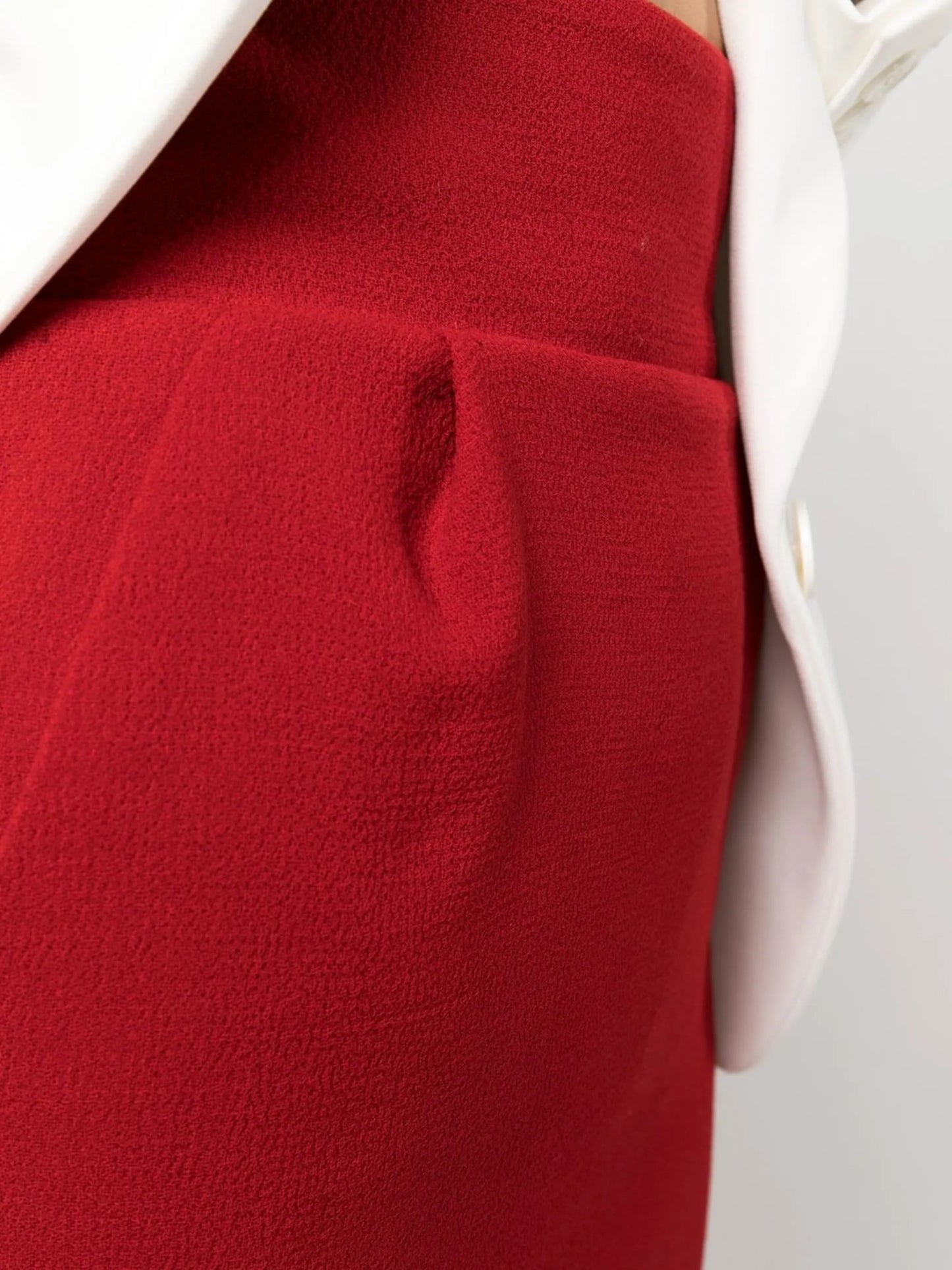 high-waist fitted skirt