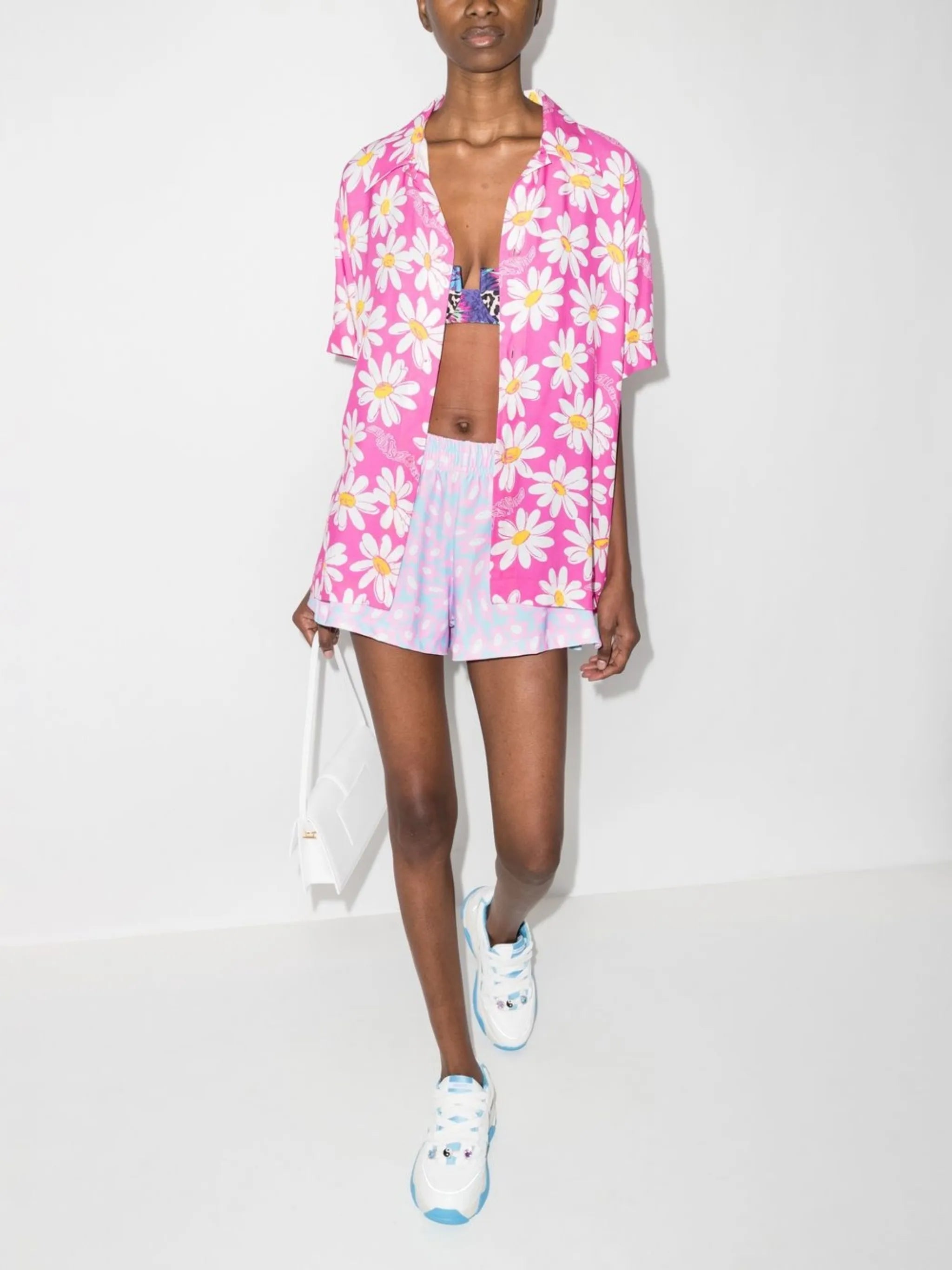 graphic-print elasticated-waistband shorts