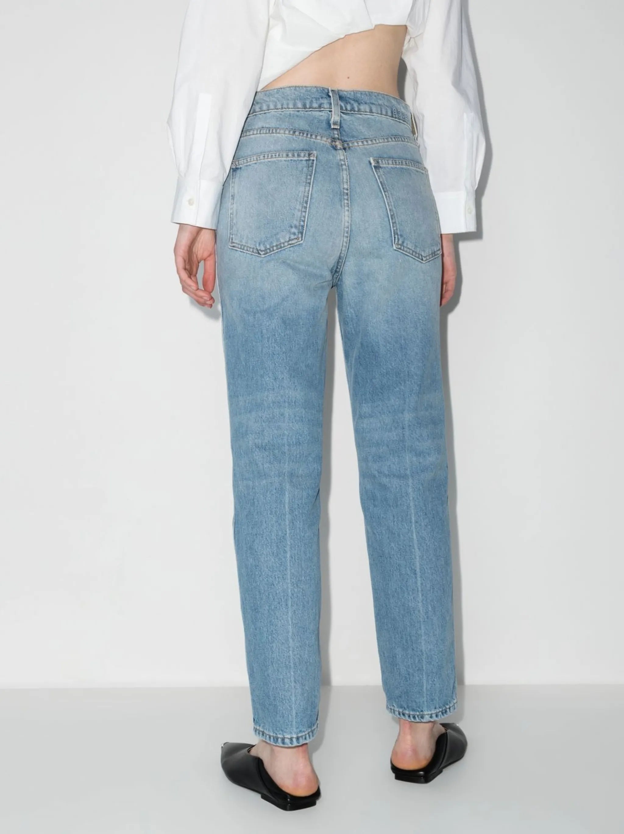 mid-rise straight-leg jeans