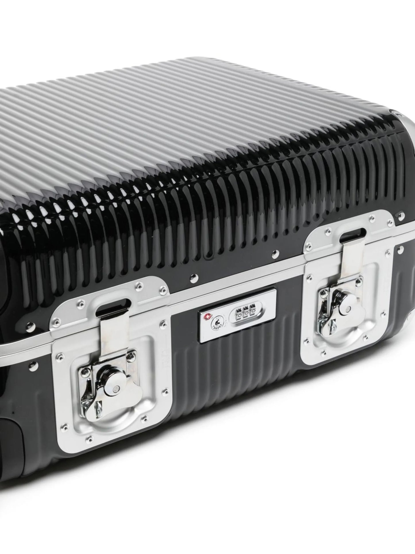Spinner 55 cabin case