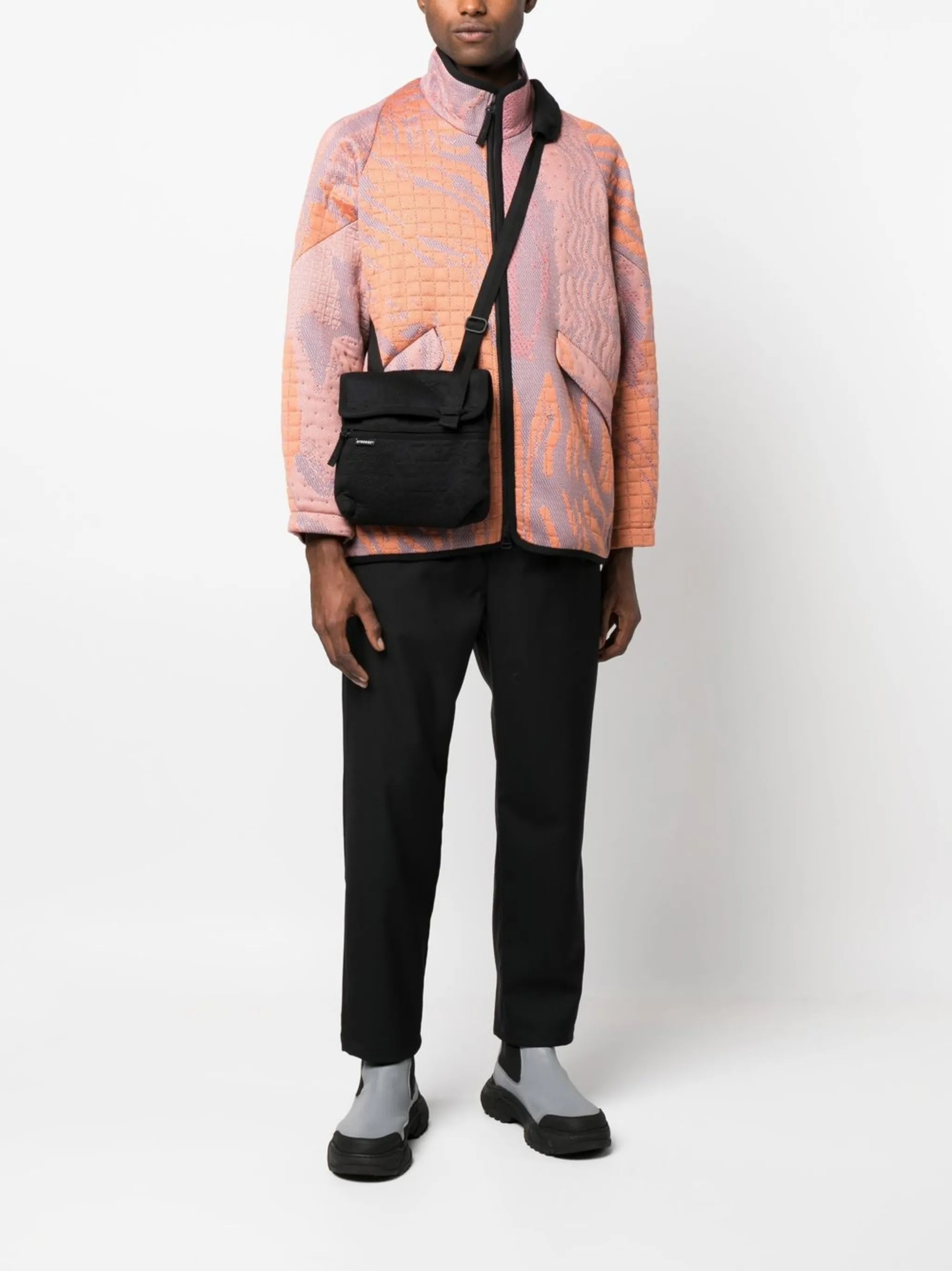 logo-patch jacquard messenger bag