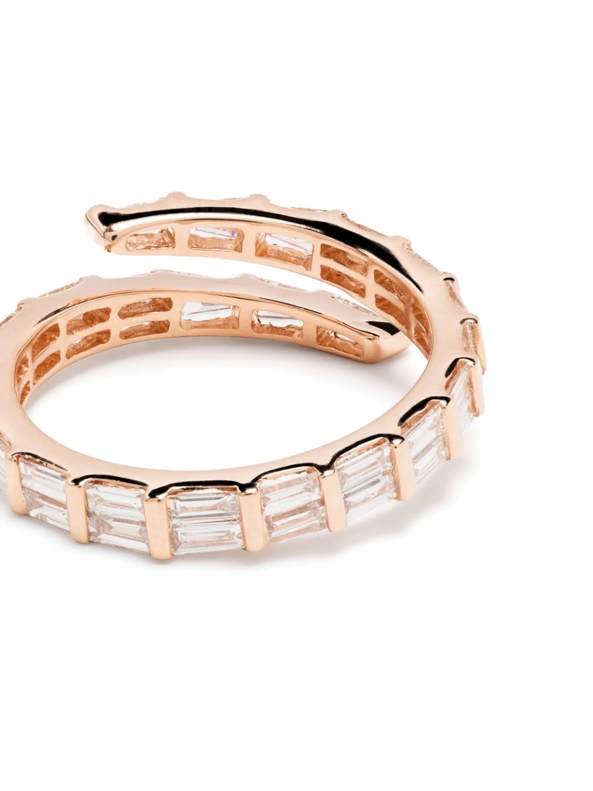 18kt rose gold diamond pinky ring