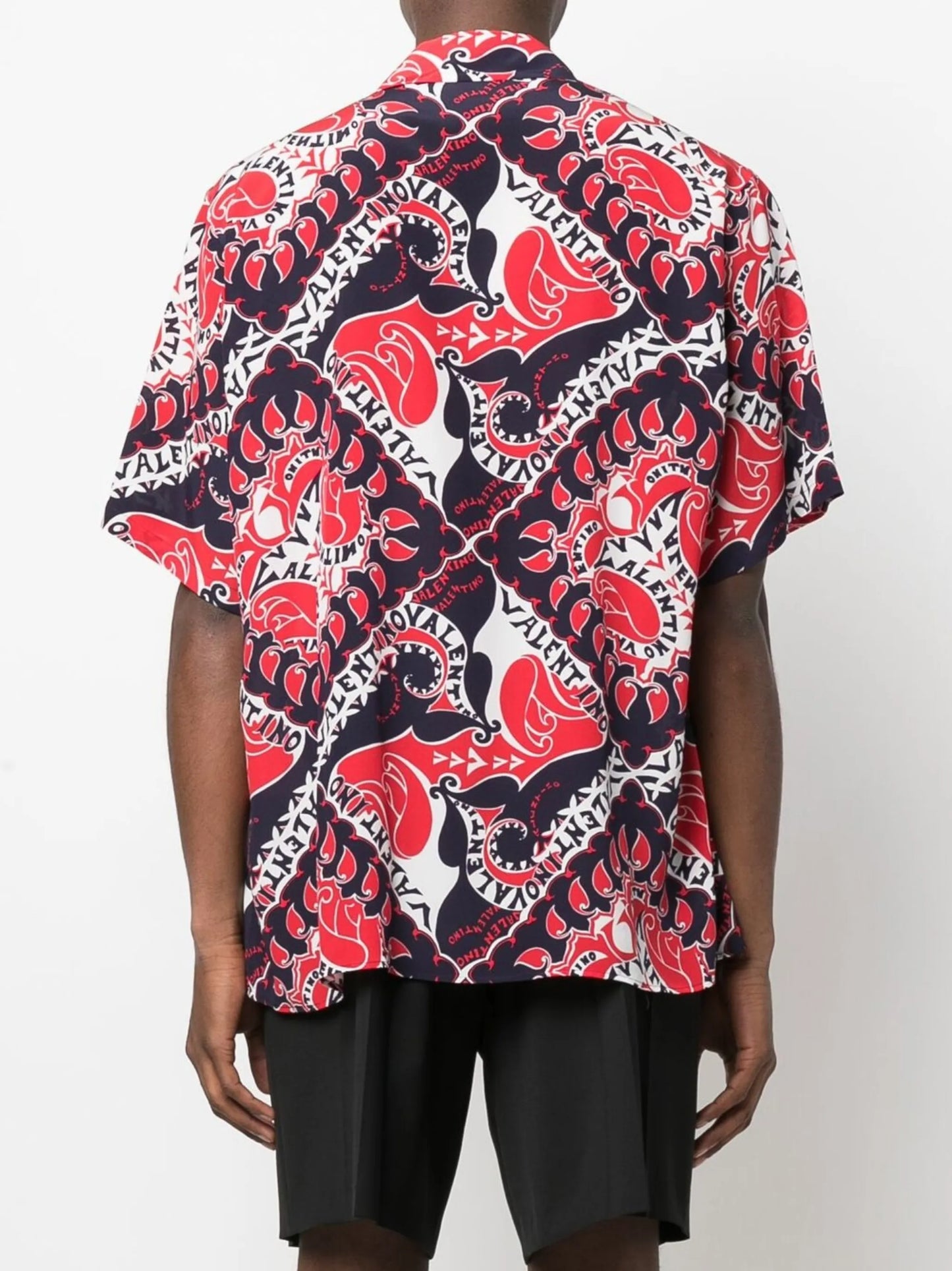bandana-print short-sleeve silk shirt