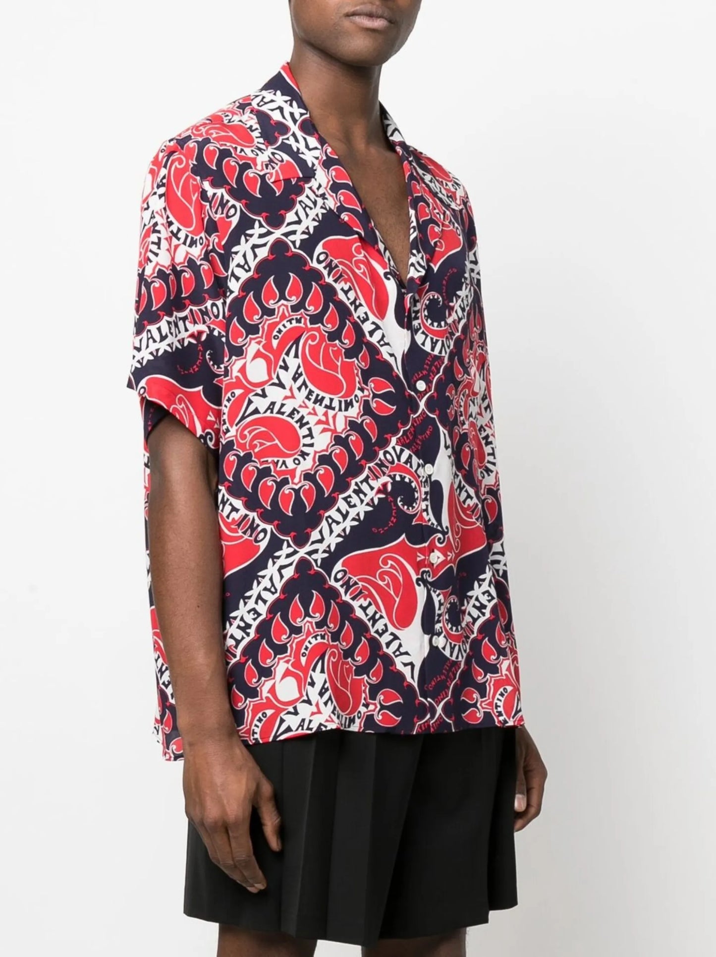 bandana-print short-sleeve silk shirt