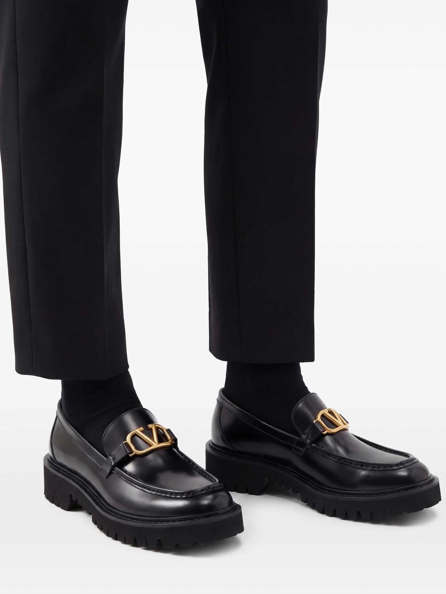VLogo Signature leather loafers