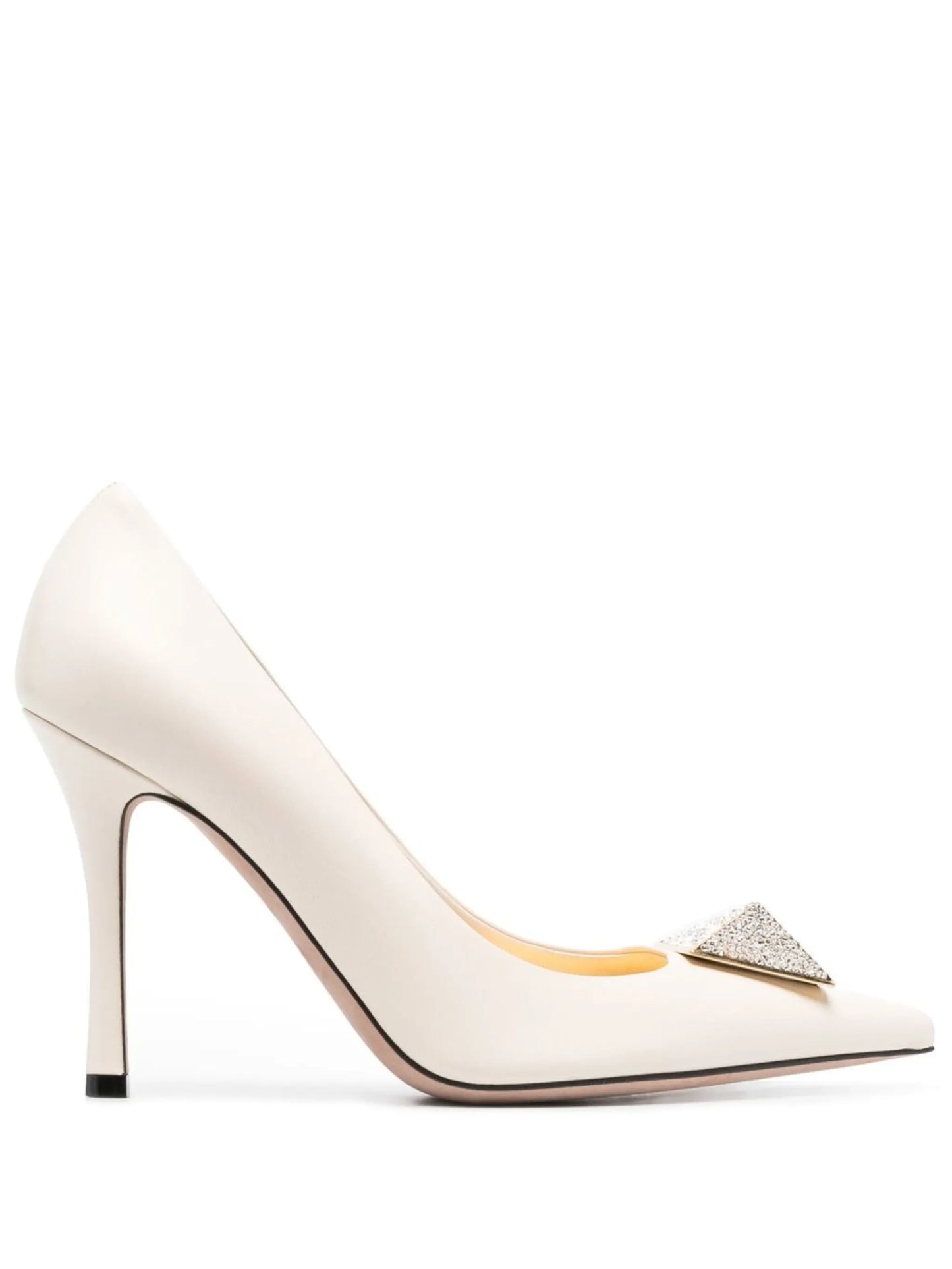 Rockstud crystal-embellished pumps