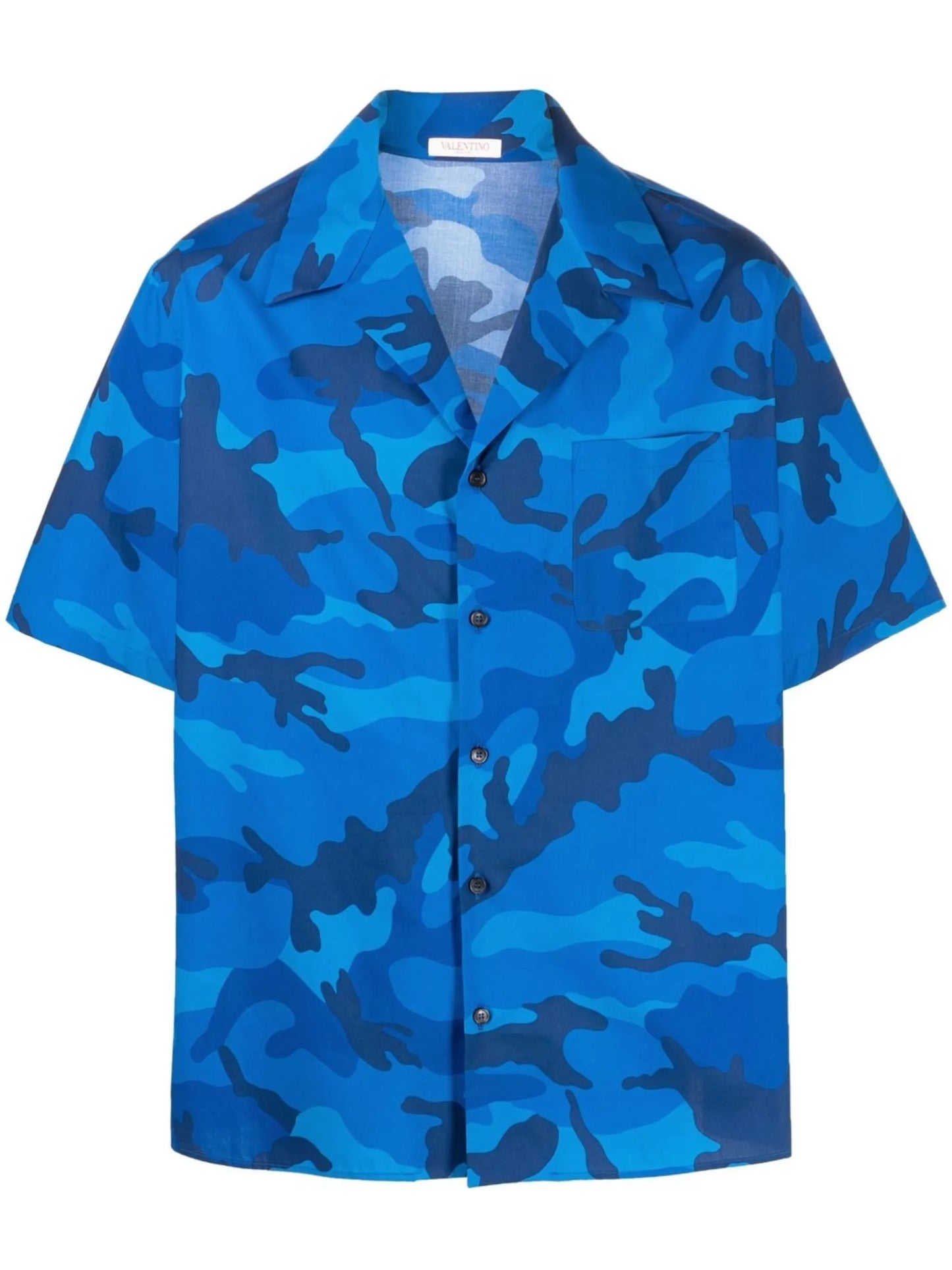 camouflage-print short-sleeved shirt