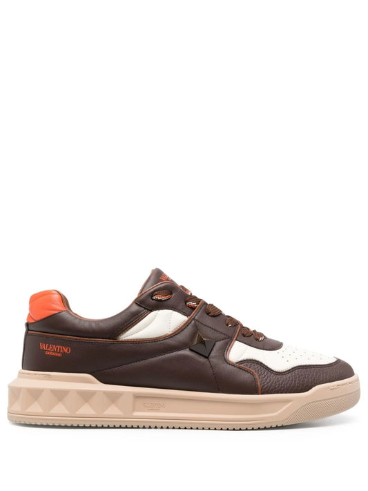 One Stud sneakers