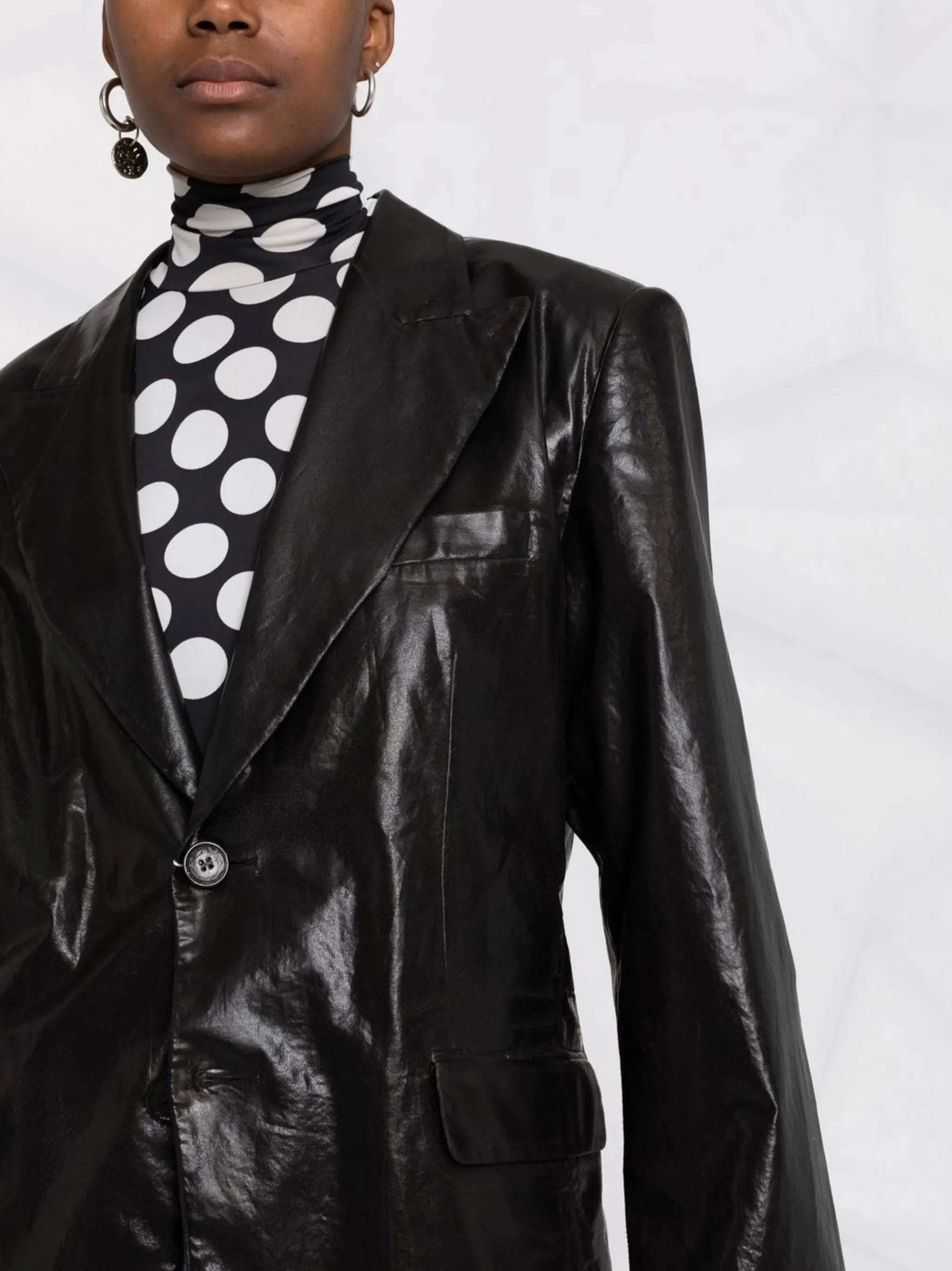high-shine single-breasted blazer
