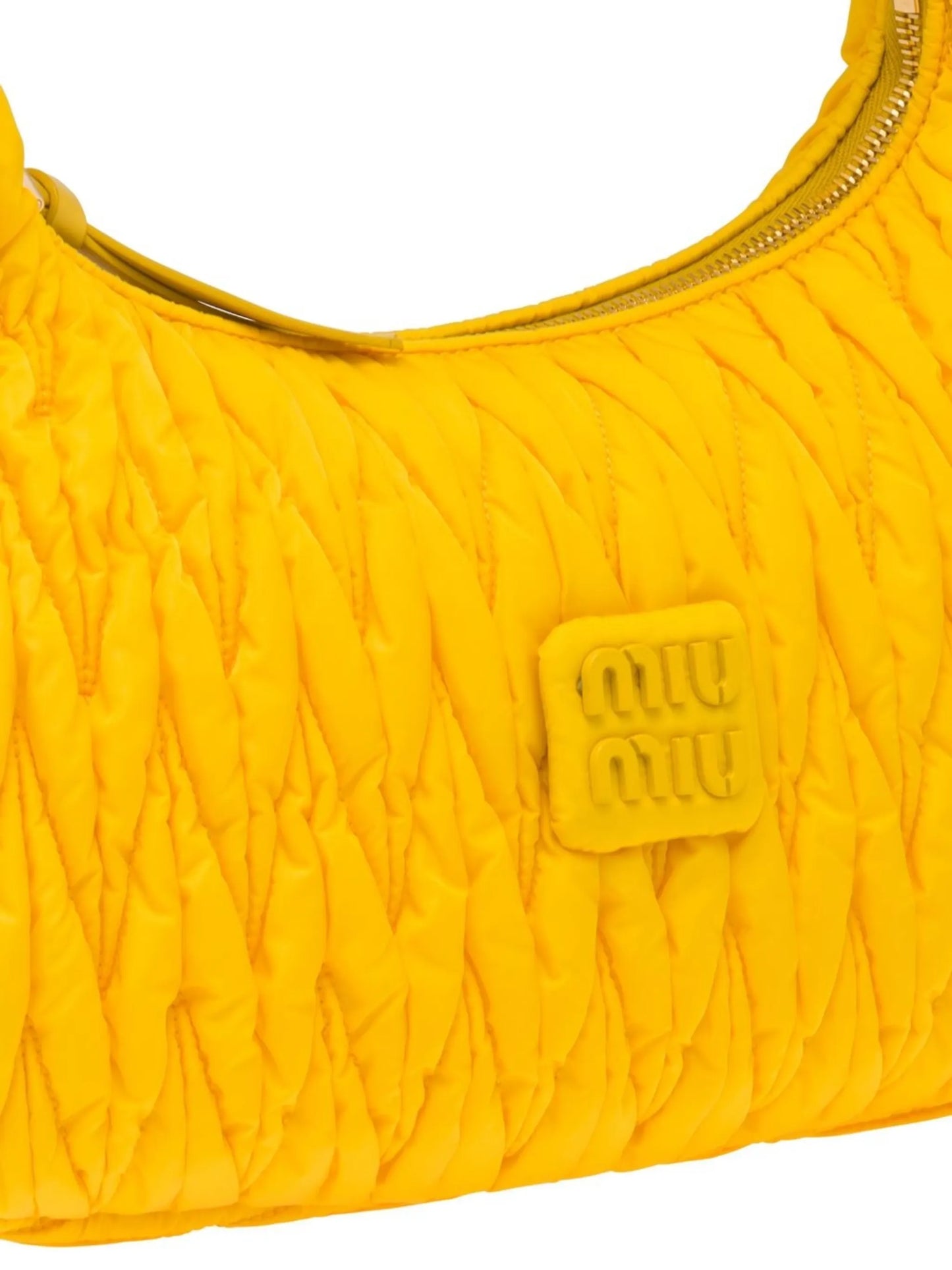 Wander matelassé shoulder bag