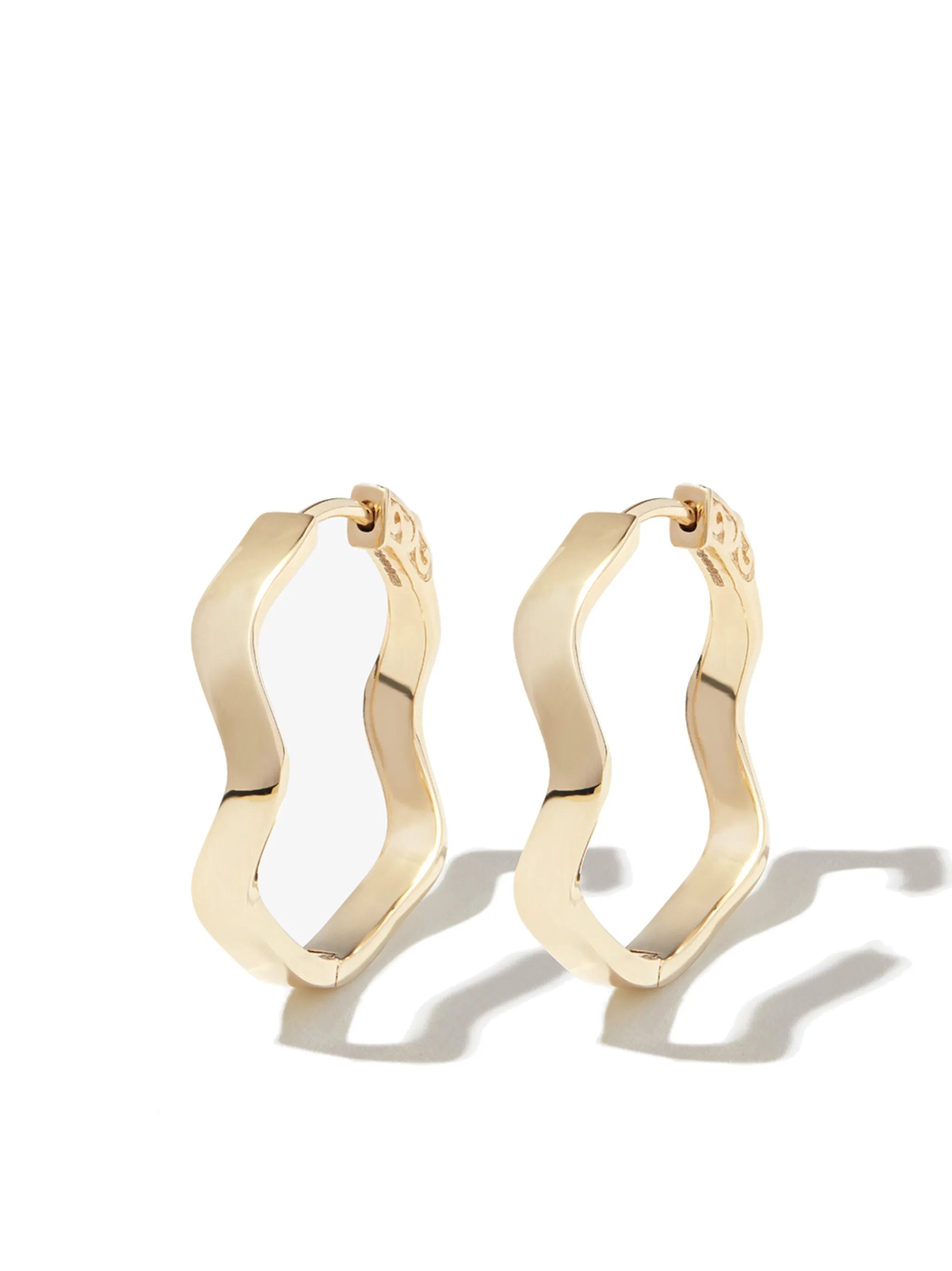14kt yellow gold curve hoop earrings