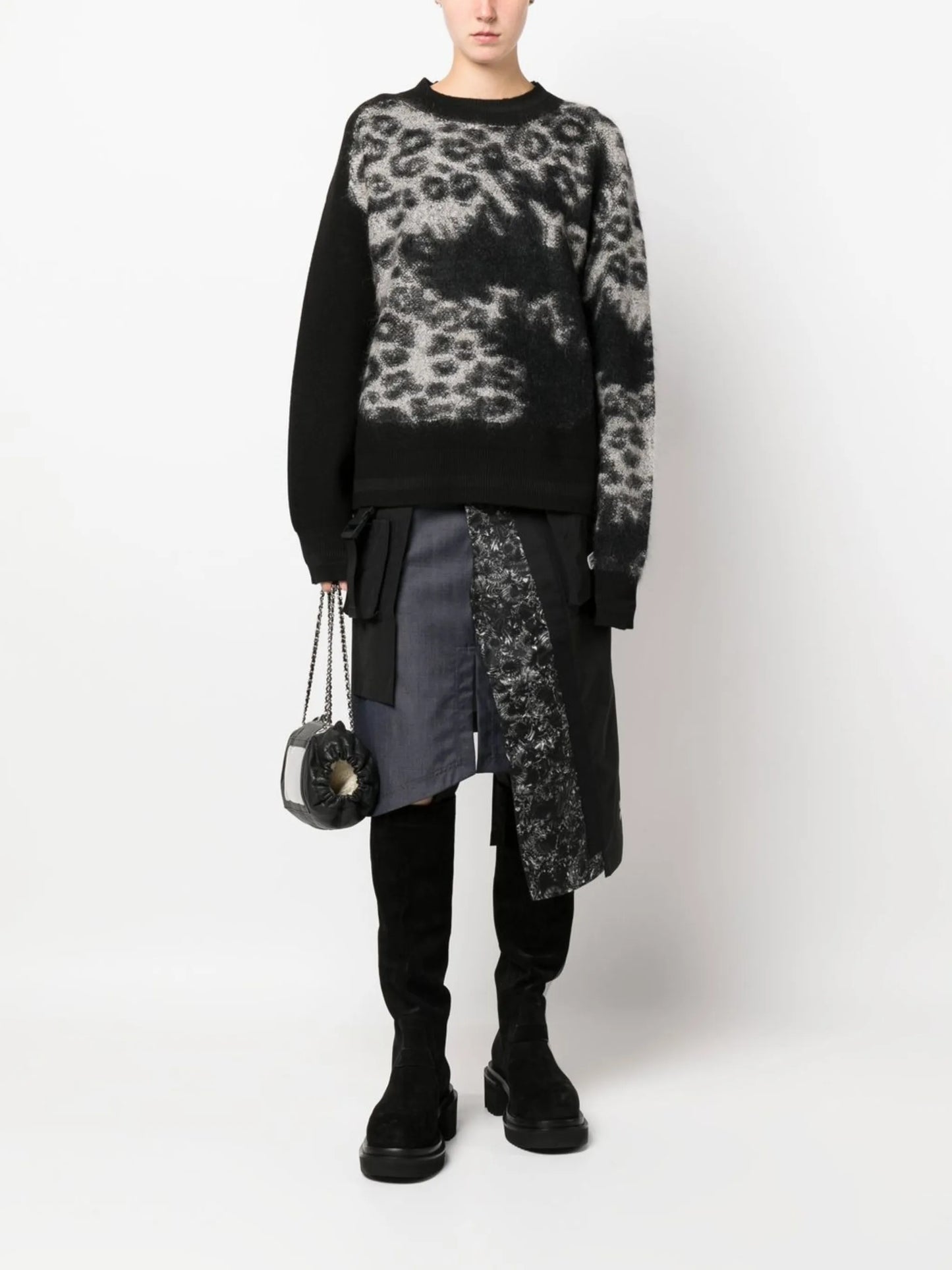 leopard-print crewneck jumper