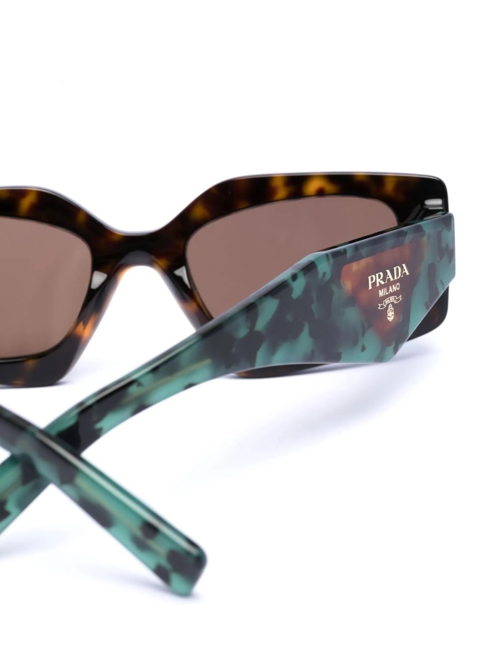 Temple tortoiseshell-effect sunglasses