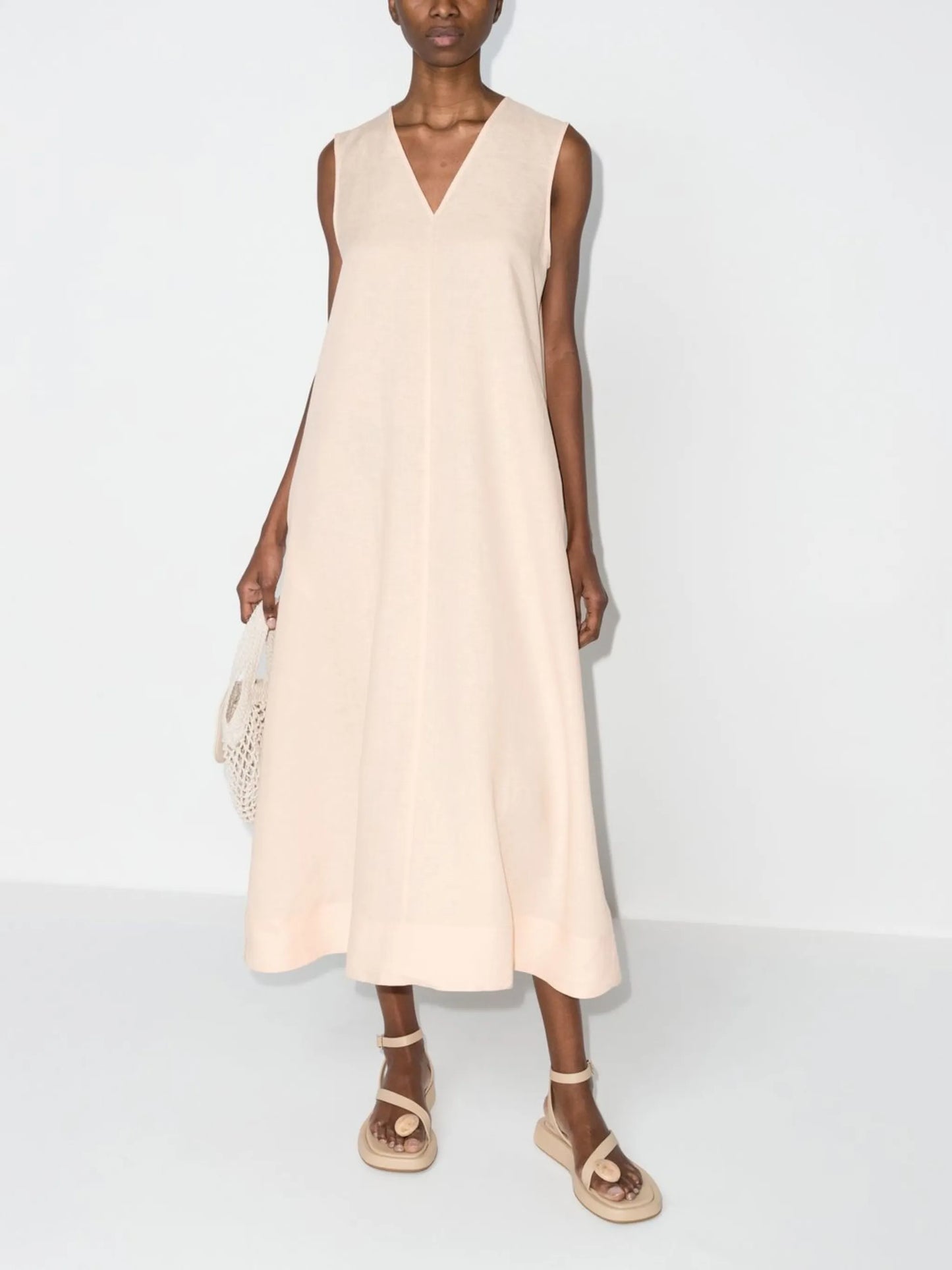 Nisha V-neck linen dress