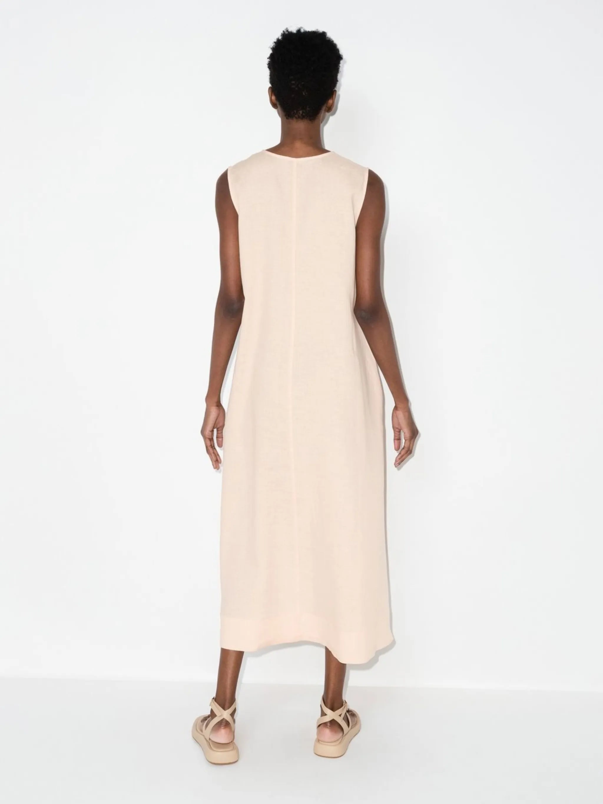 Nisha V-neck linen dress