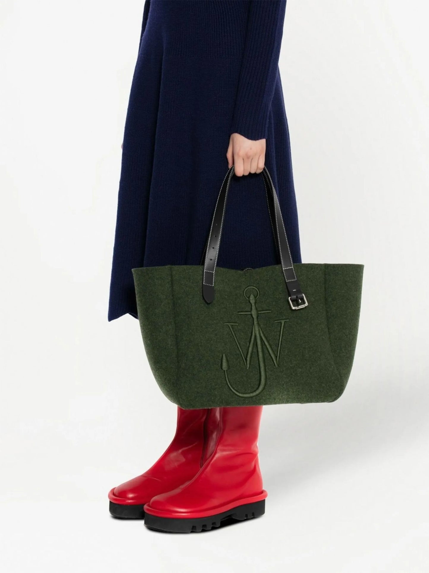 Belt felt tote bag