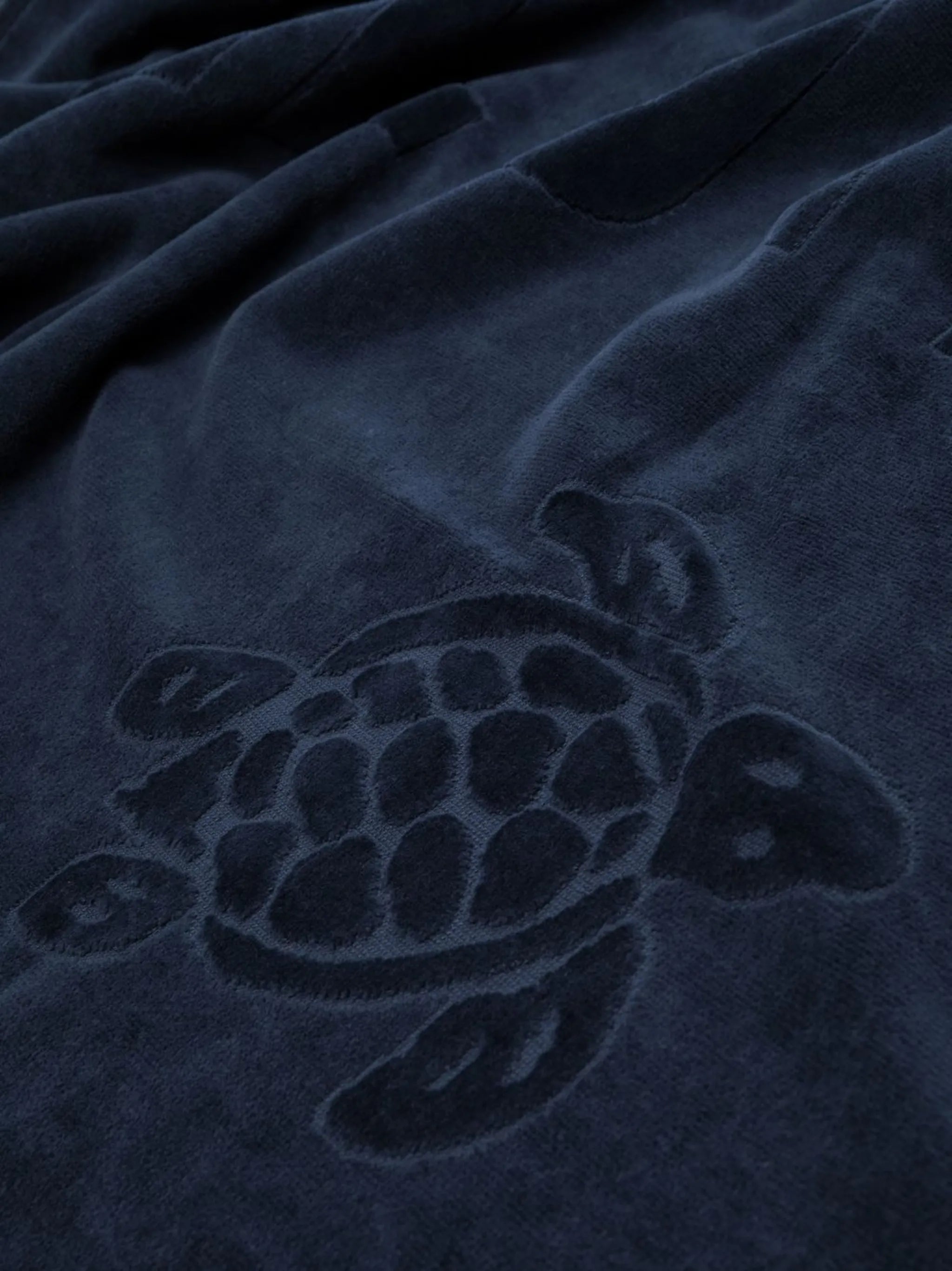 logo-jacquard bath towel