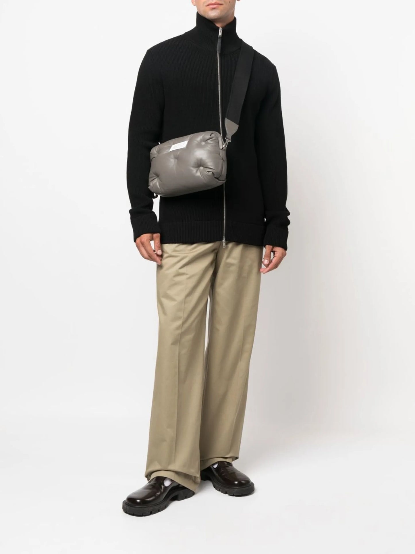 four-stitch zip-up cardigan