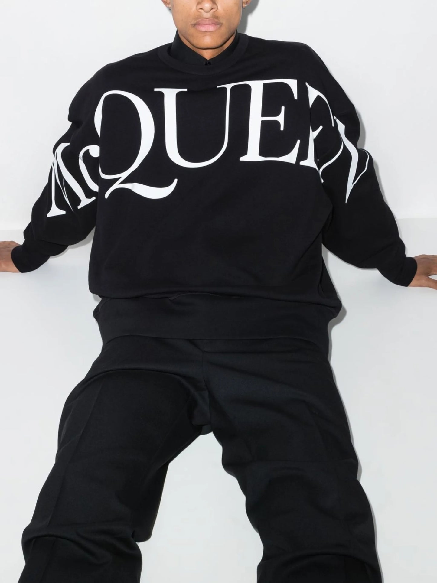 logo-print long-sleeve sweatshirt