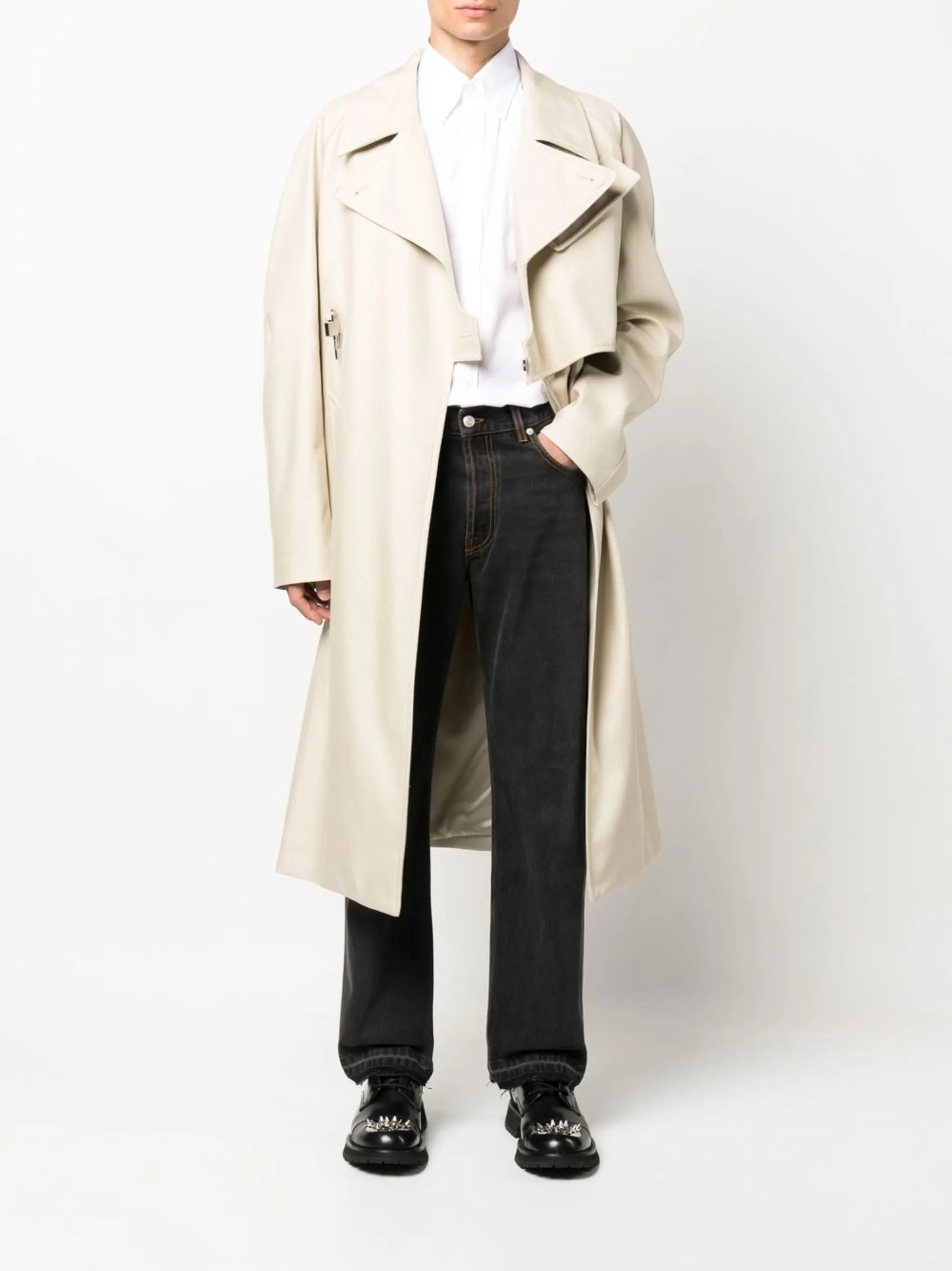 side stripe straight-leg jeans