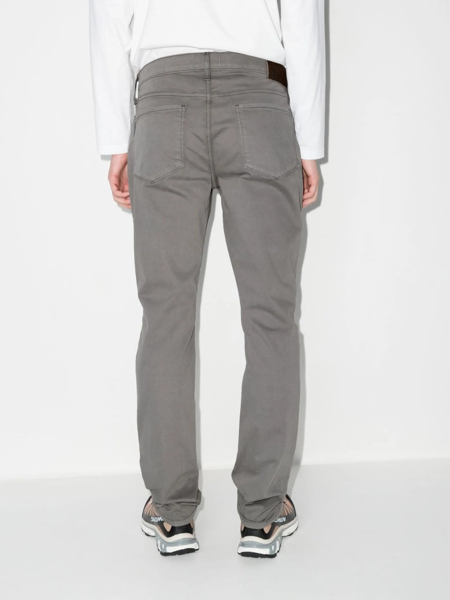 five-pocket jeans