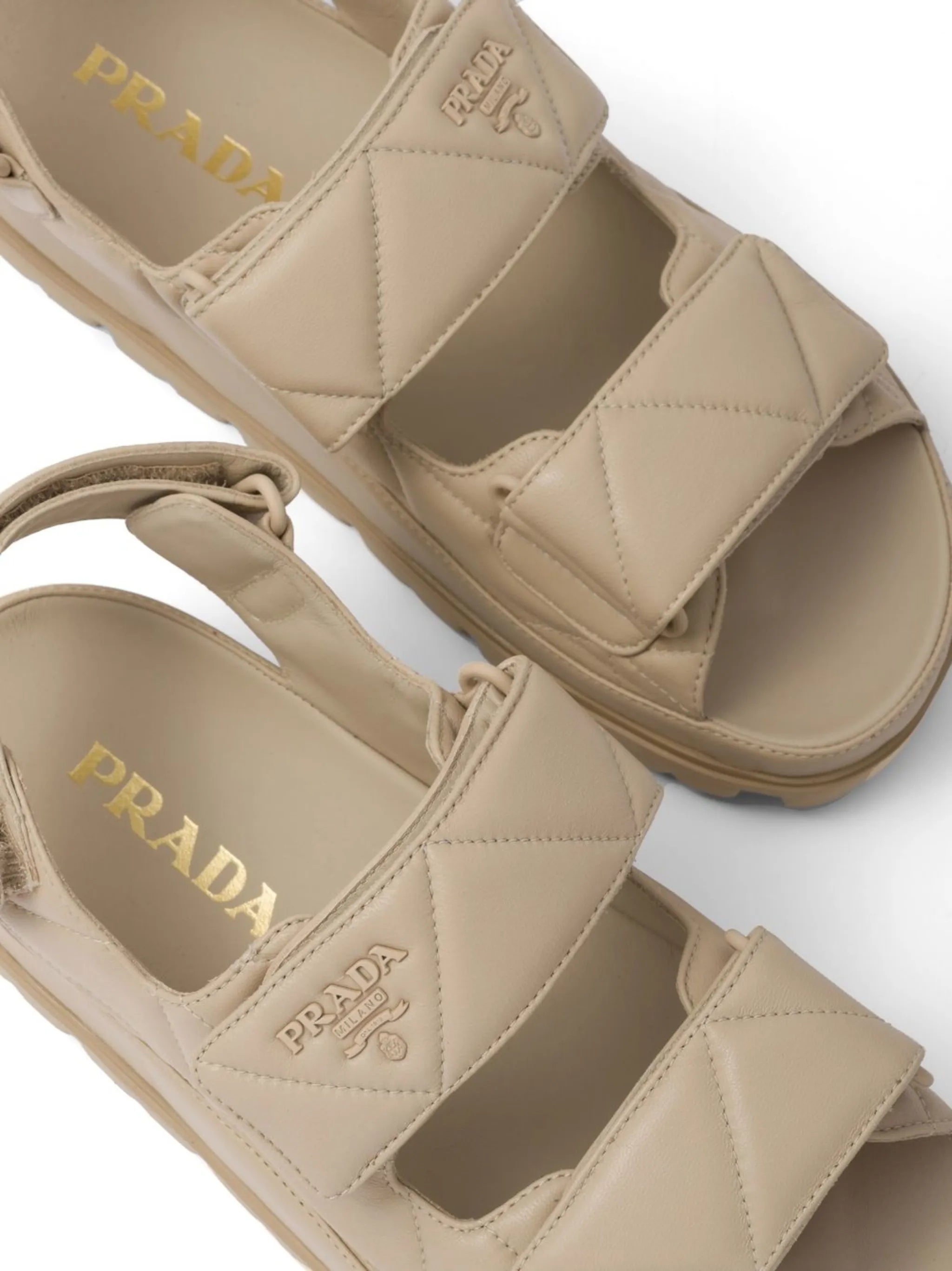 logo-plaque leather sandals