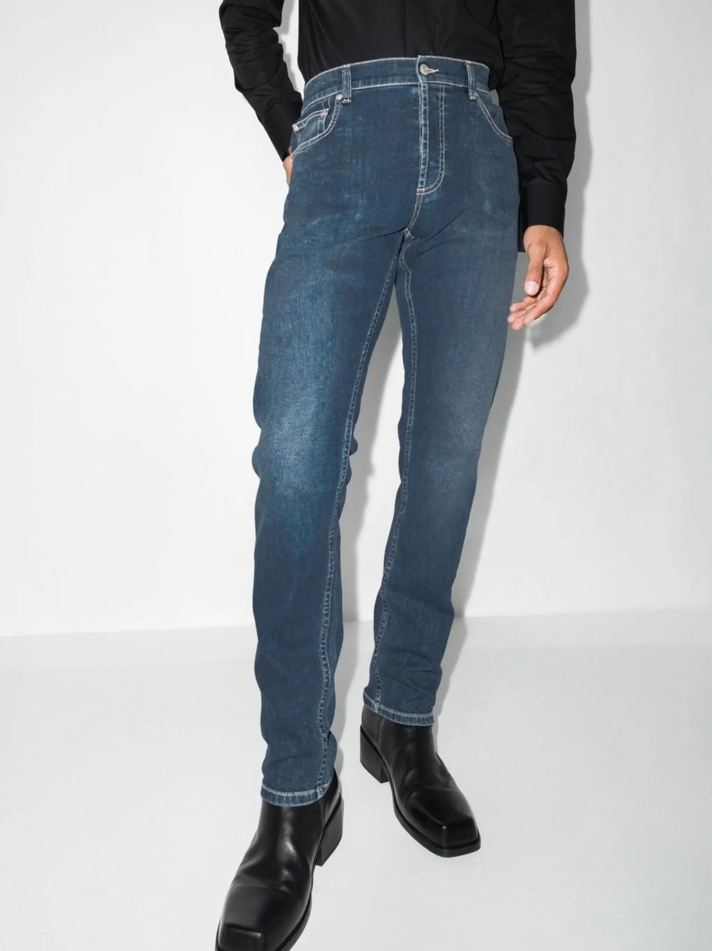 embroidered-logo straight-leg jeans