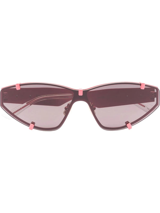 cat-eye frame sunglasses