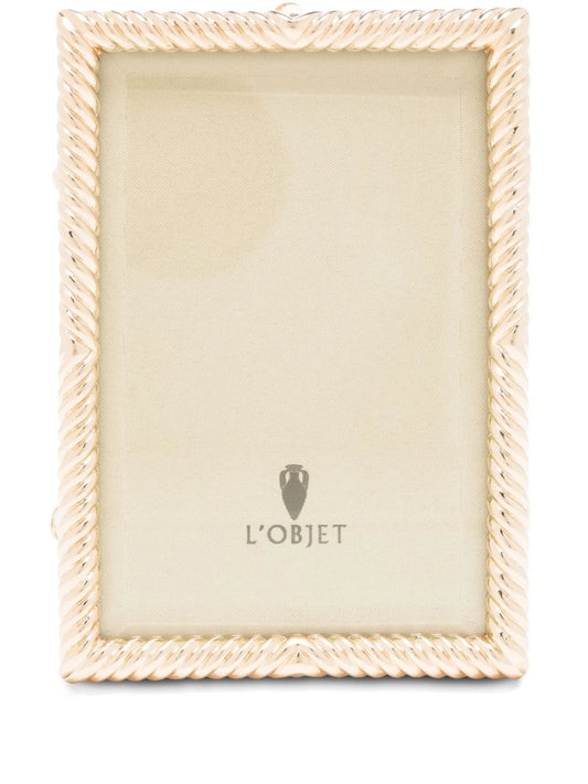 Twist photo frame