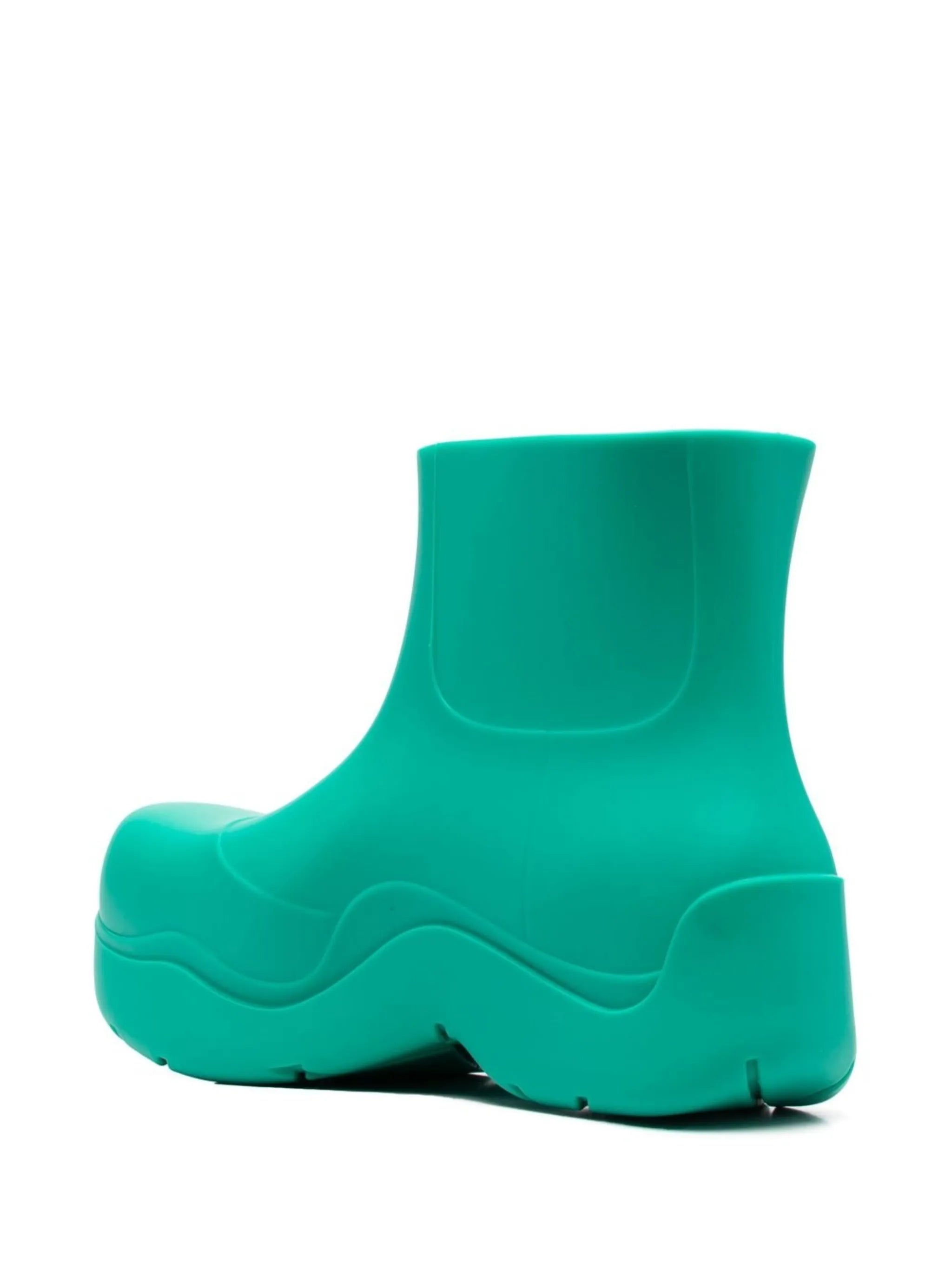 Puddle boots