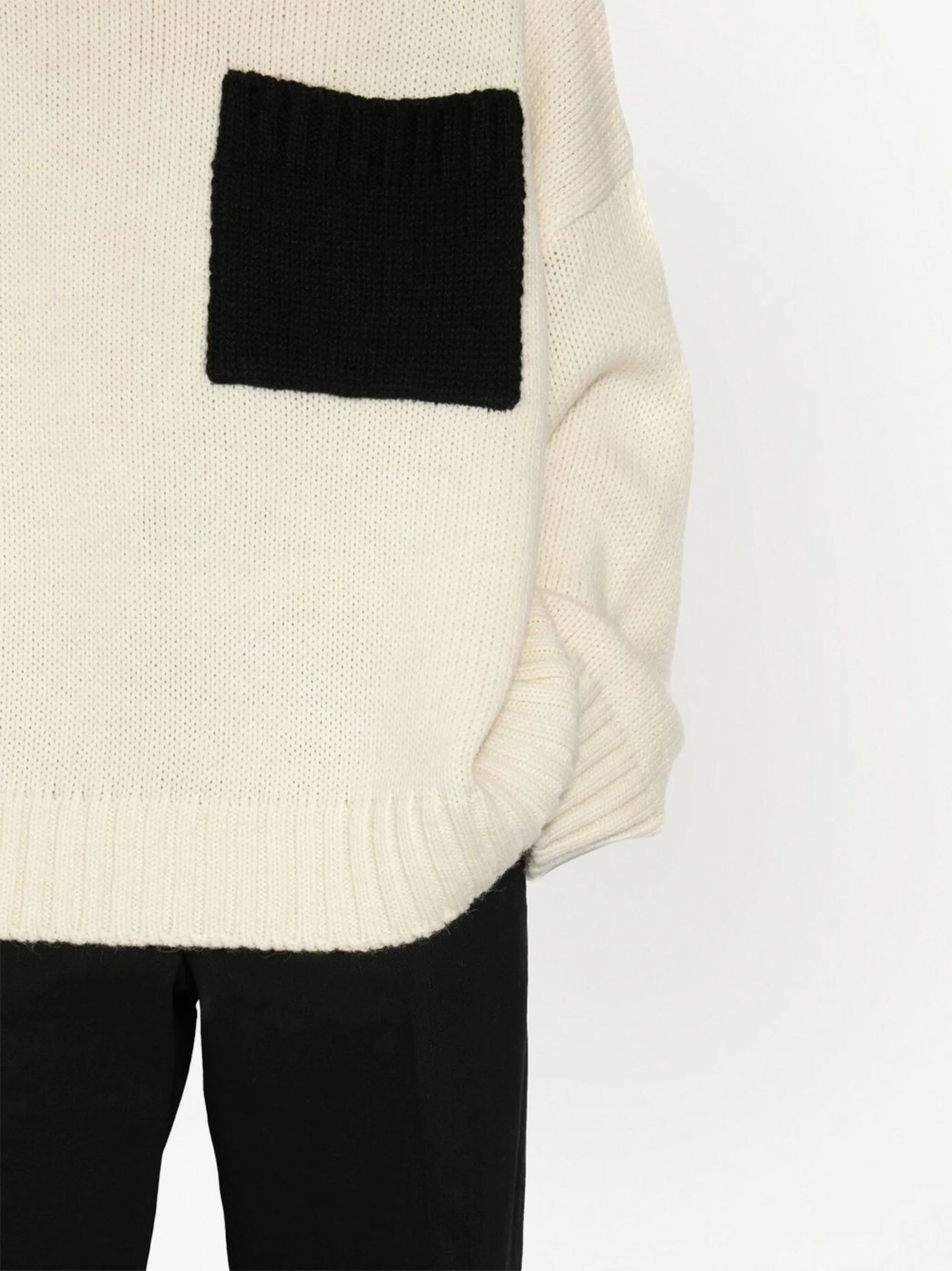 patch-pocket roll-neck jumper