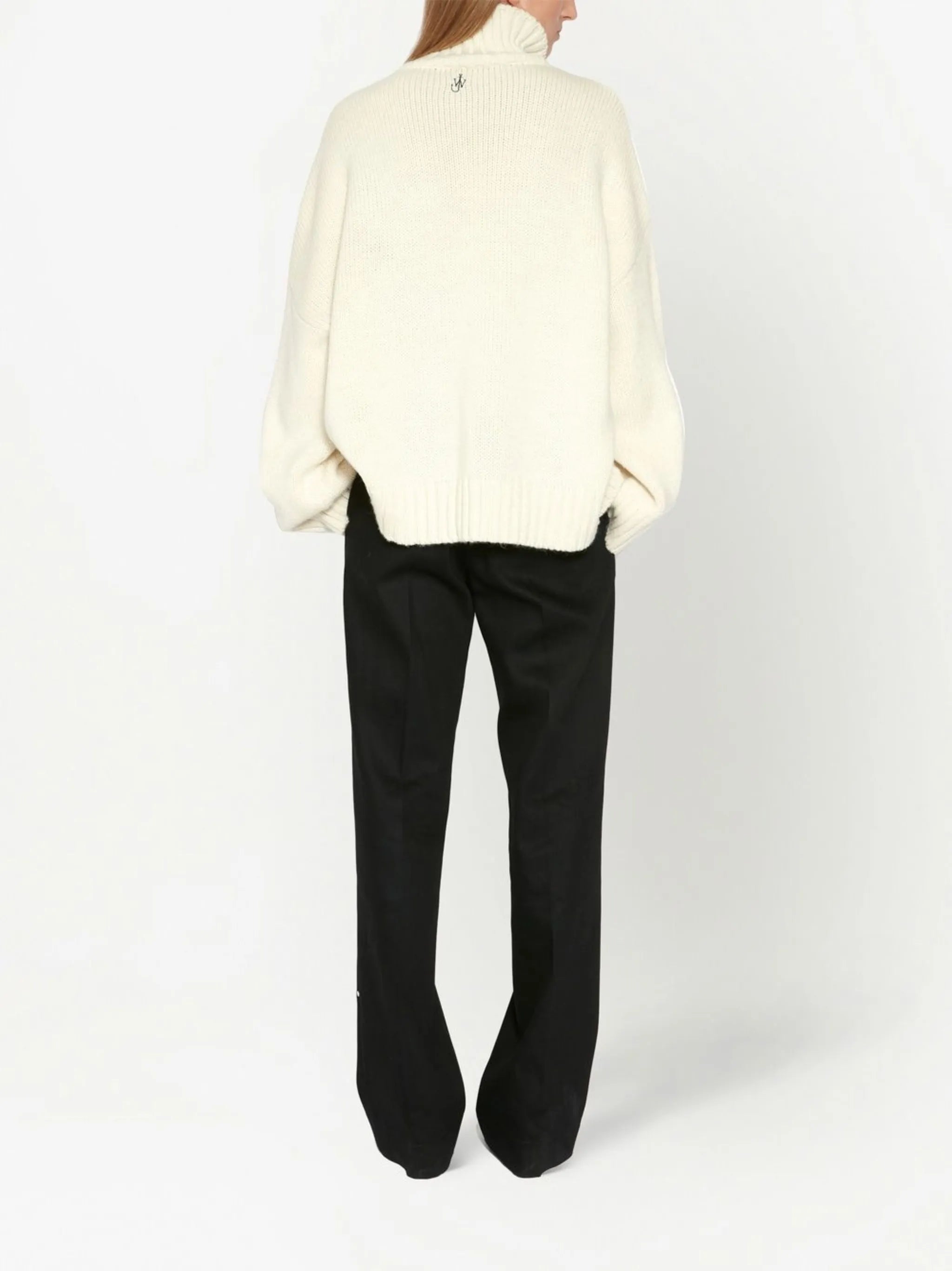 patch-pocket roll-neck jumper