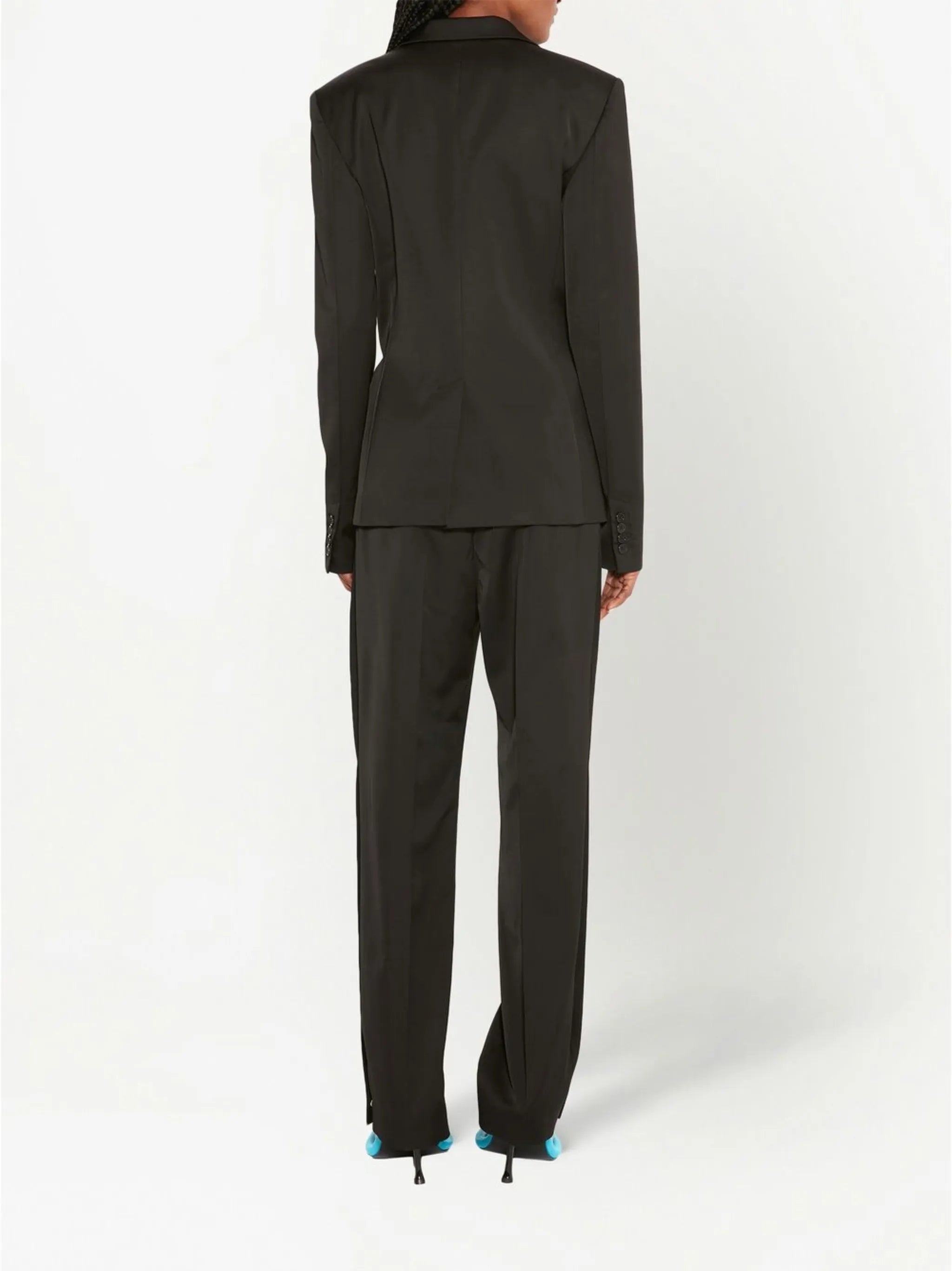 straight-leg trousers
