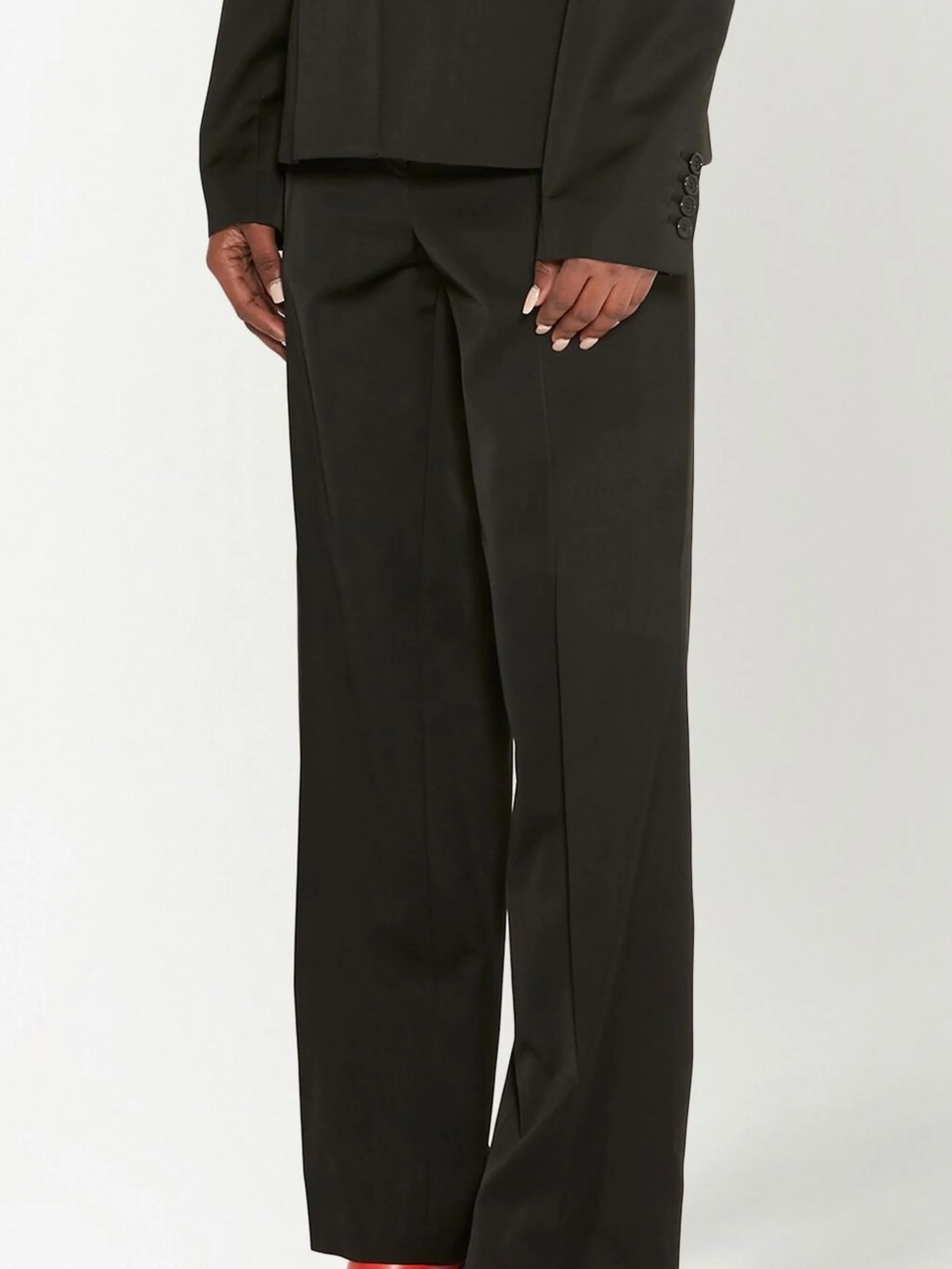 straight-leg trousers