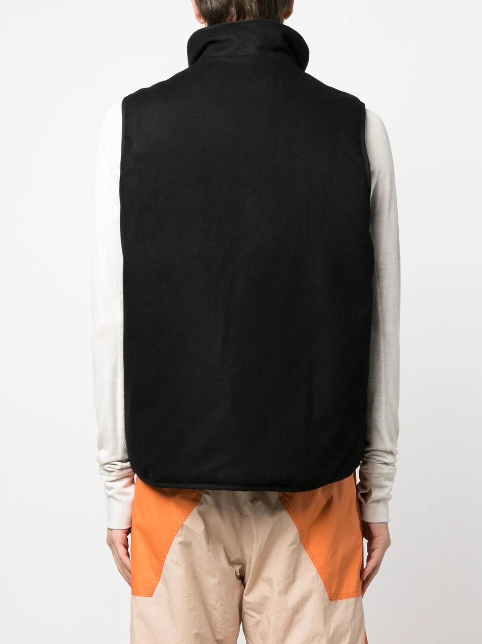 zip-up vest