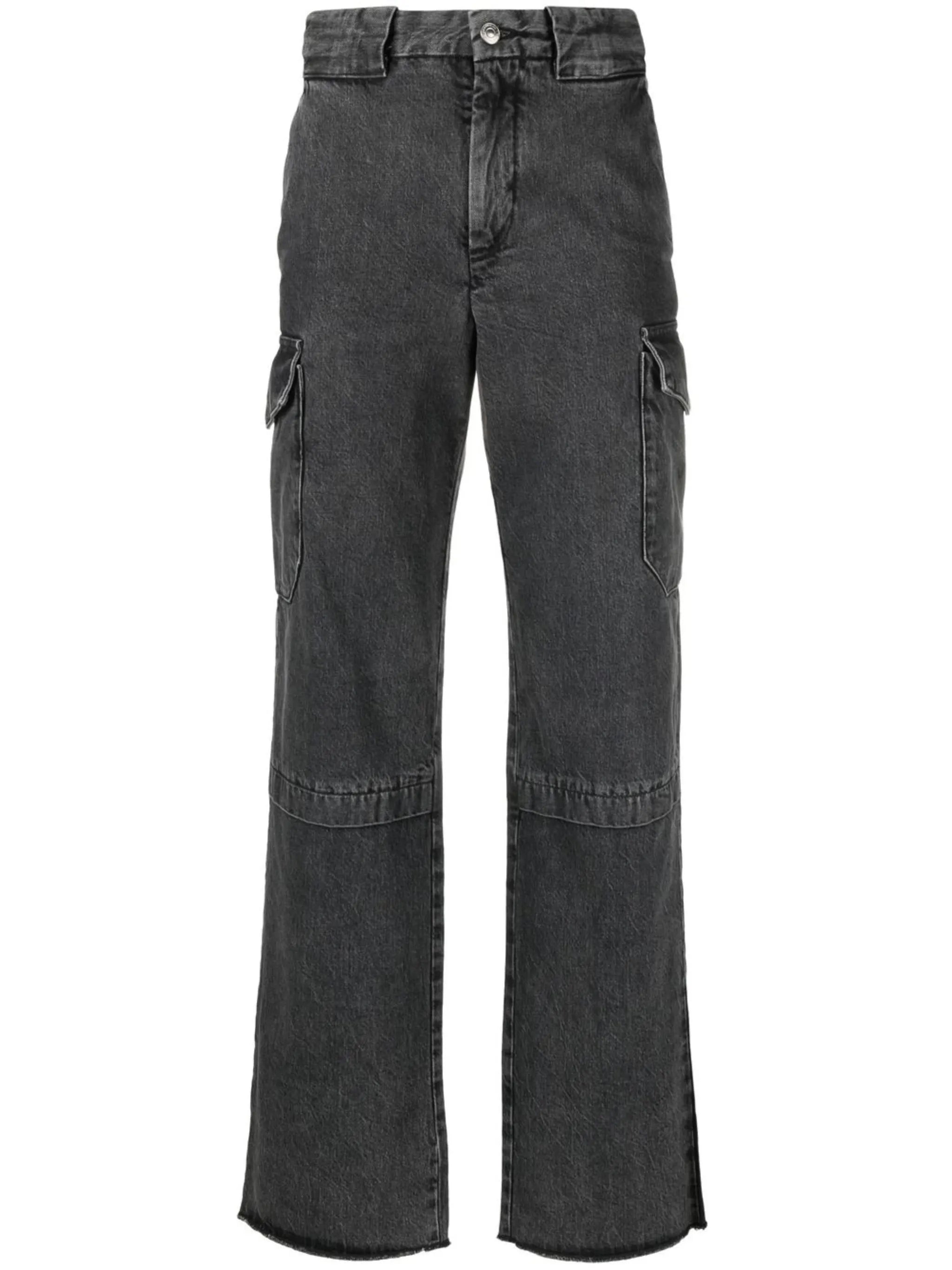 wide-leg cargo jeans