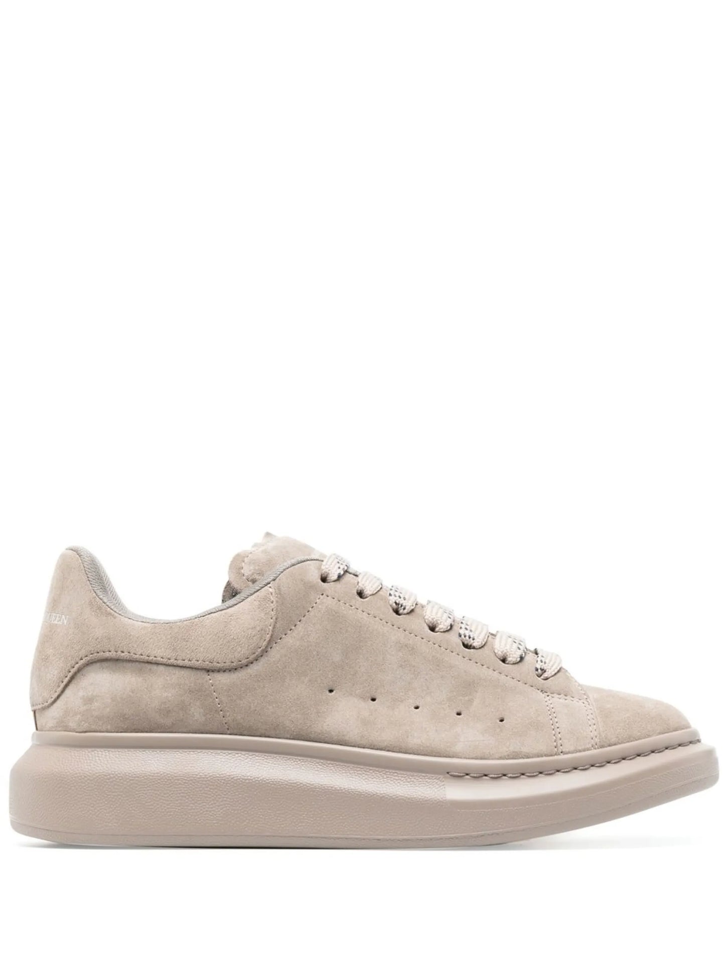 Oversized low-top sneakers
