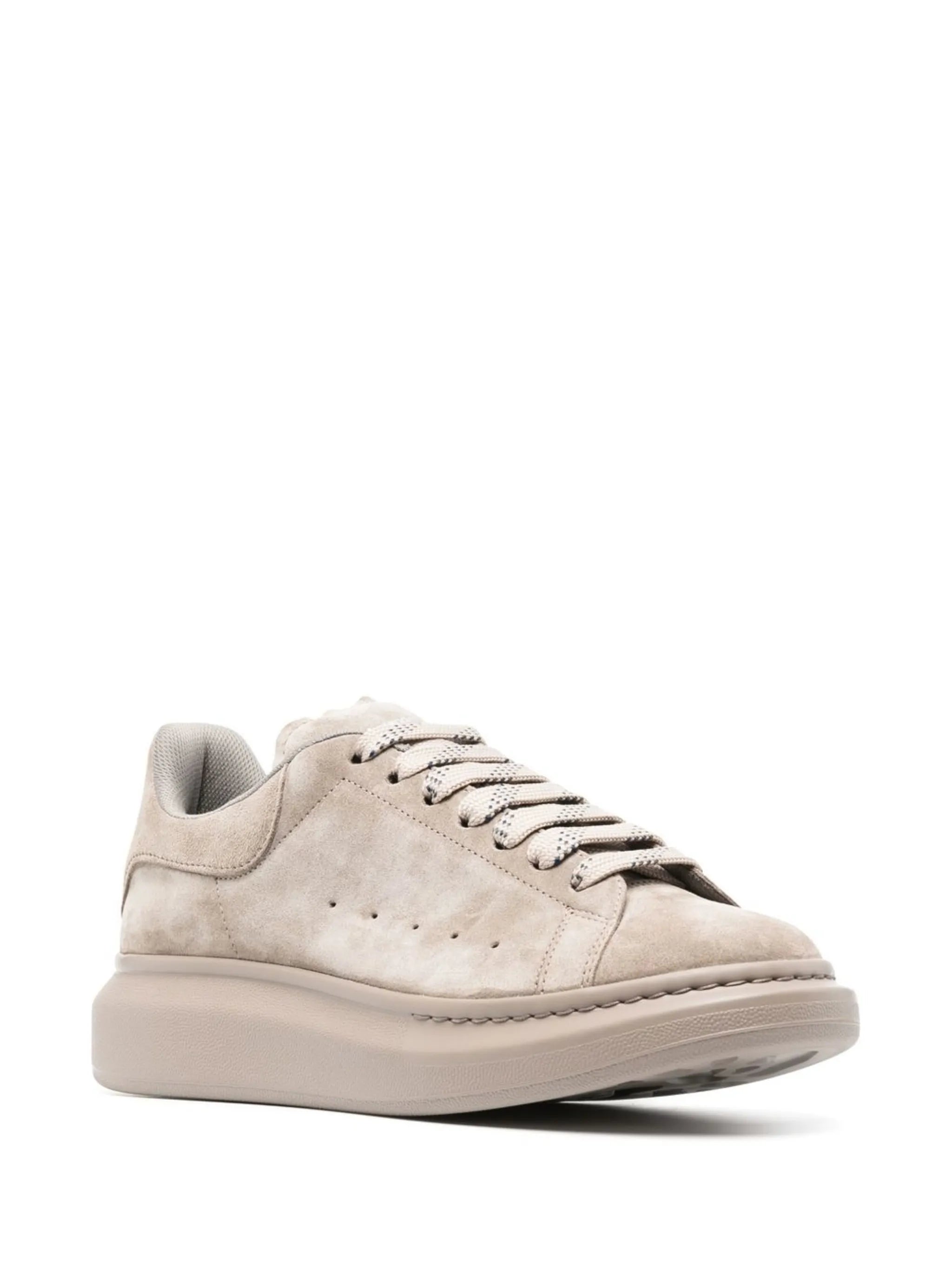 Oversized low-top sneakers