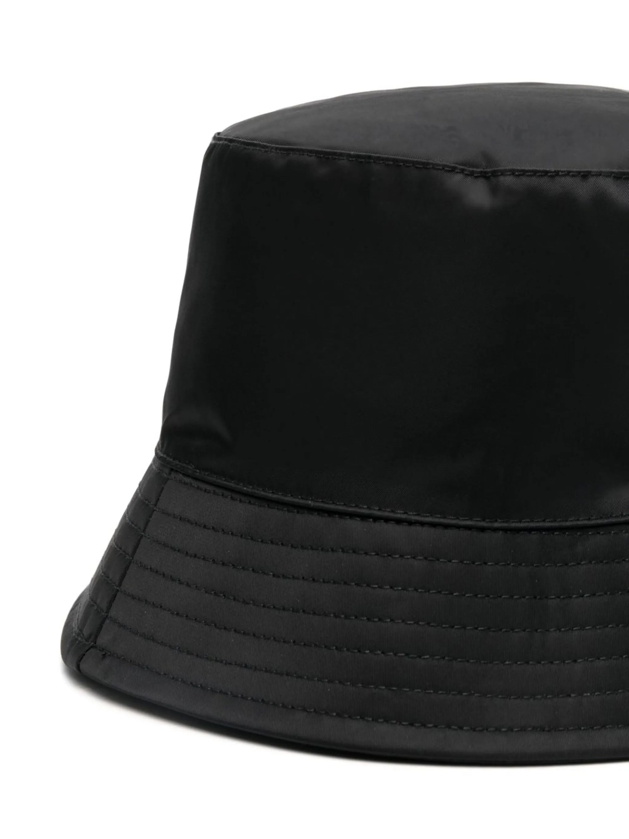 logo-appliqué bucket hat