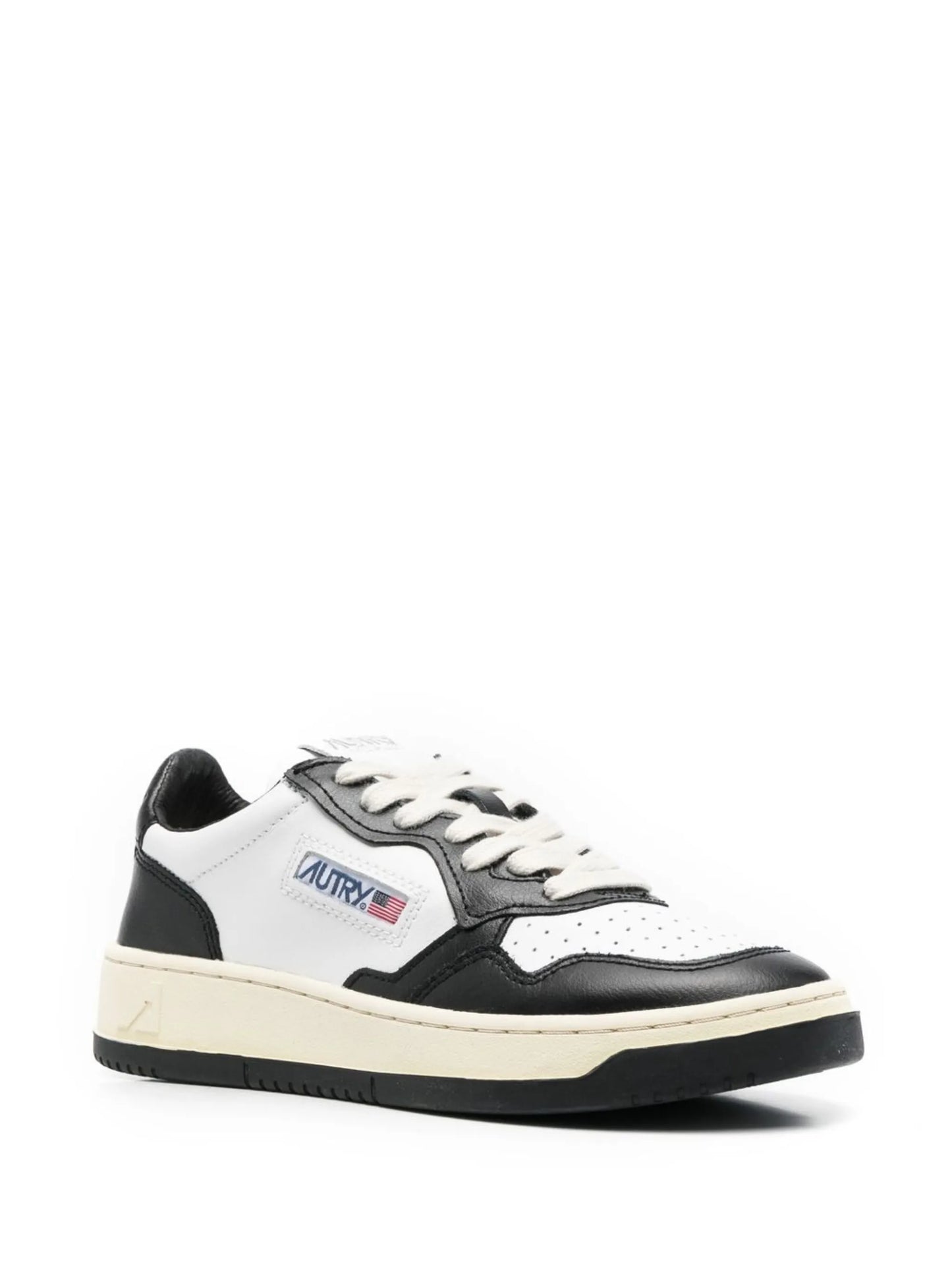 Medalist leather sneakers