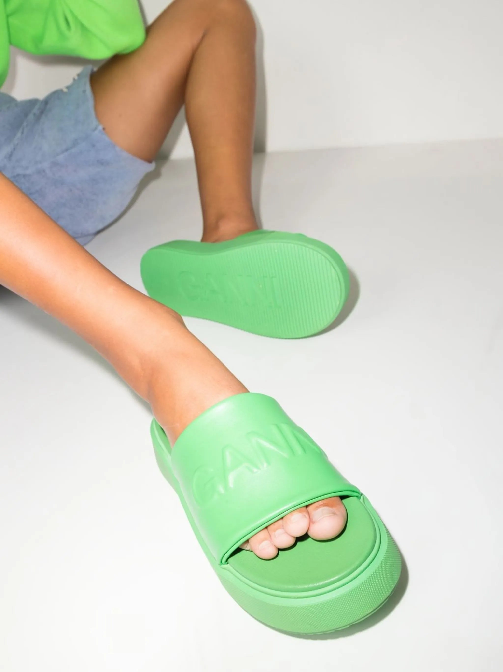 logo-embossed slide sandals