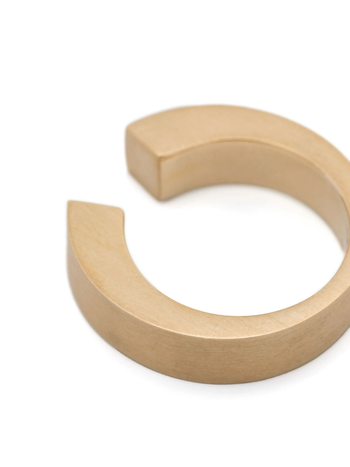 Gate ring