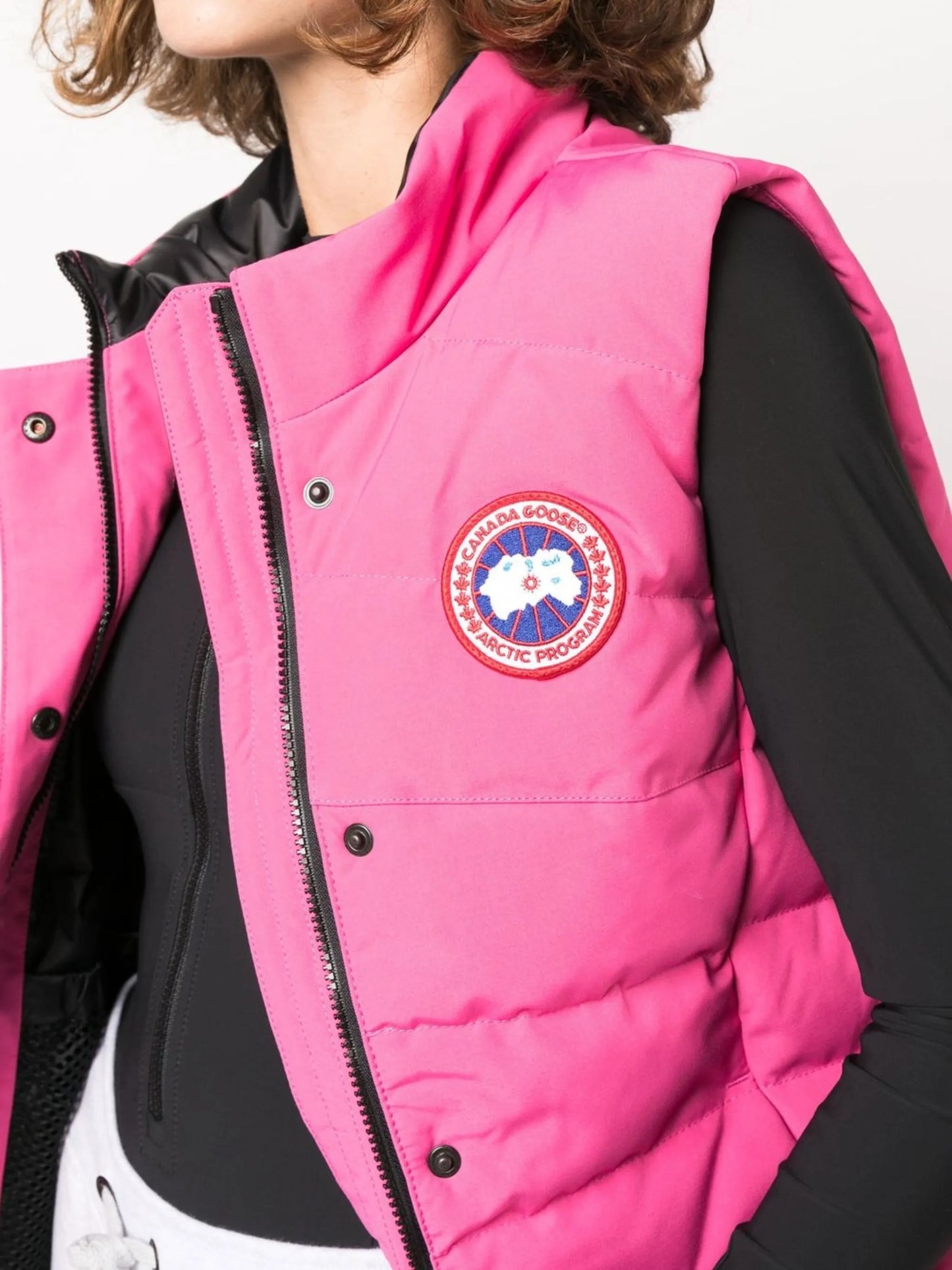 Freestyle logo-patch padded gilet
