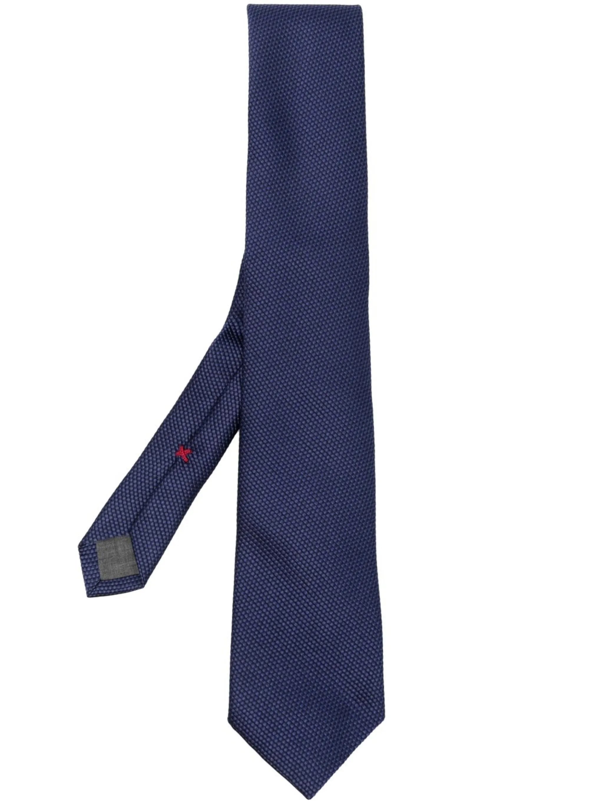 textured pointed-tip tie