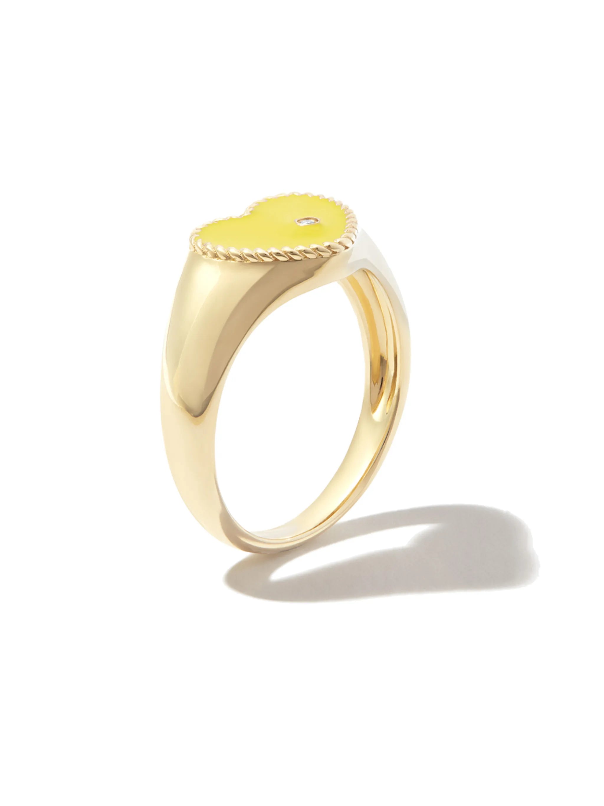 9kt yellow gold enamel diamond heart signet ring