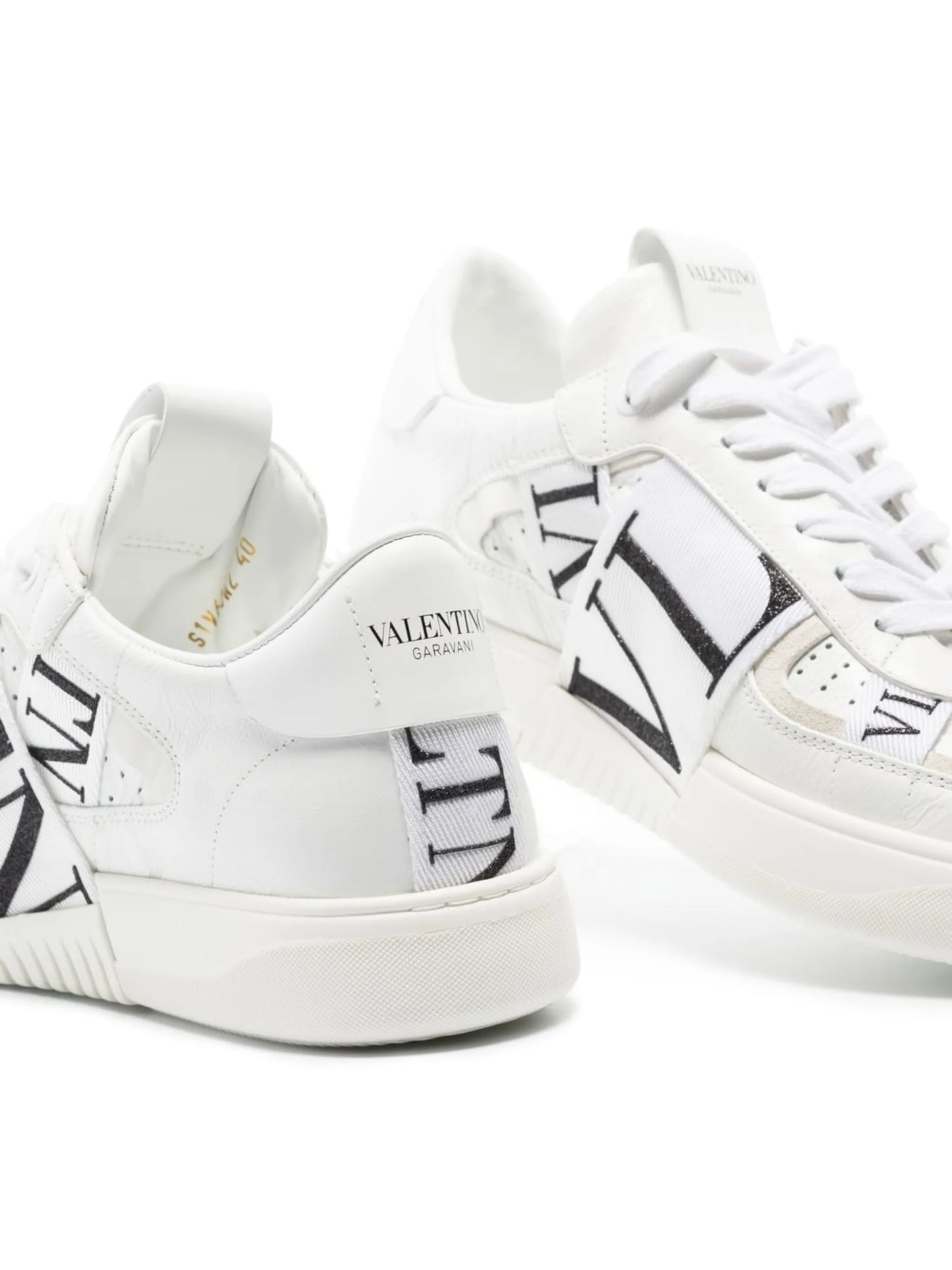 VL7N low-top sneakers