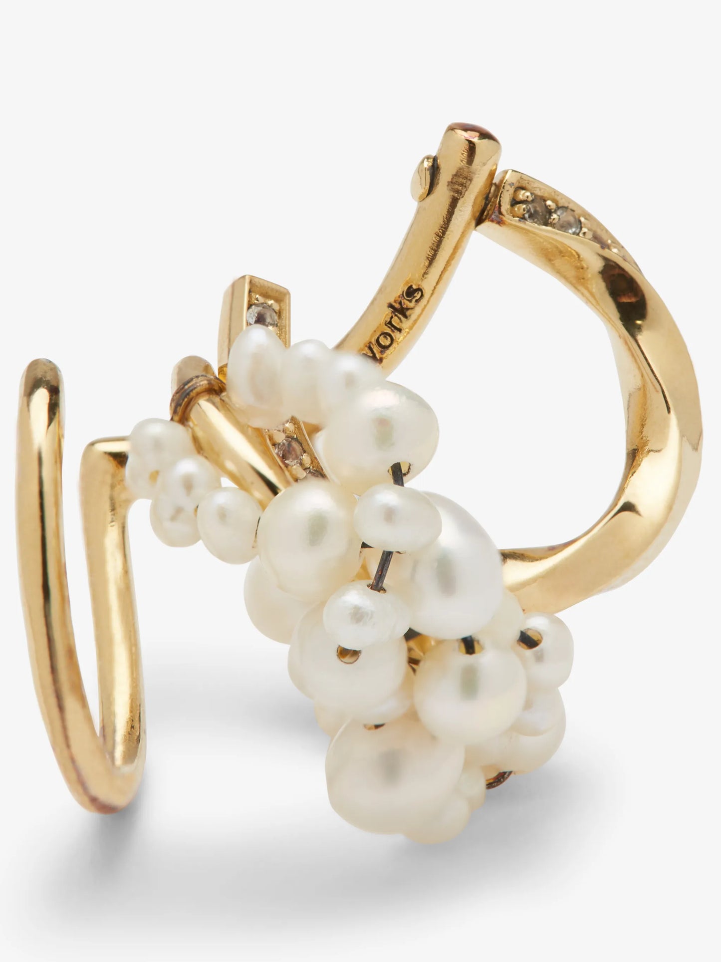 pearl-embellished ear cuff